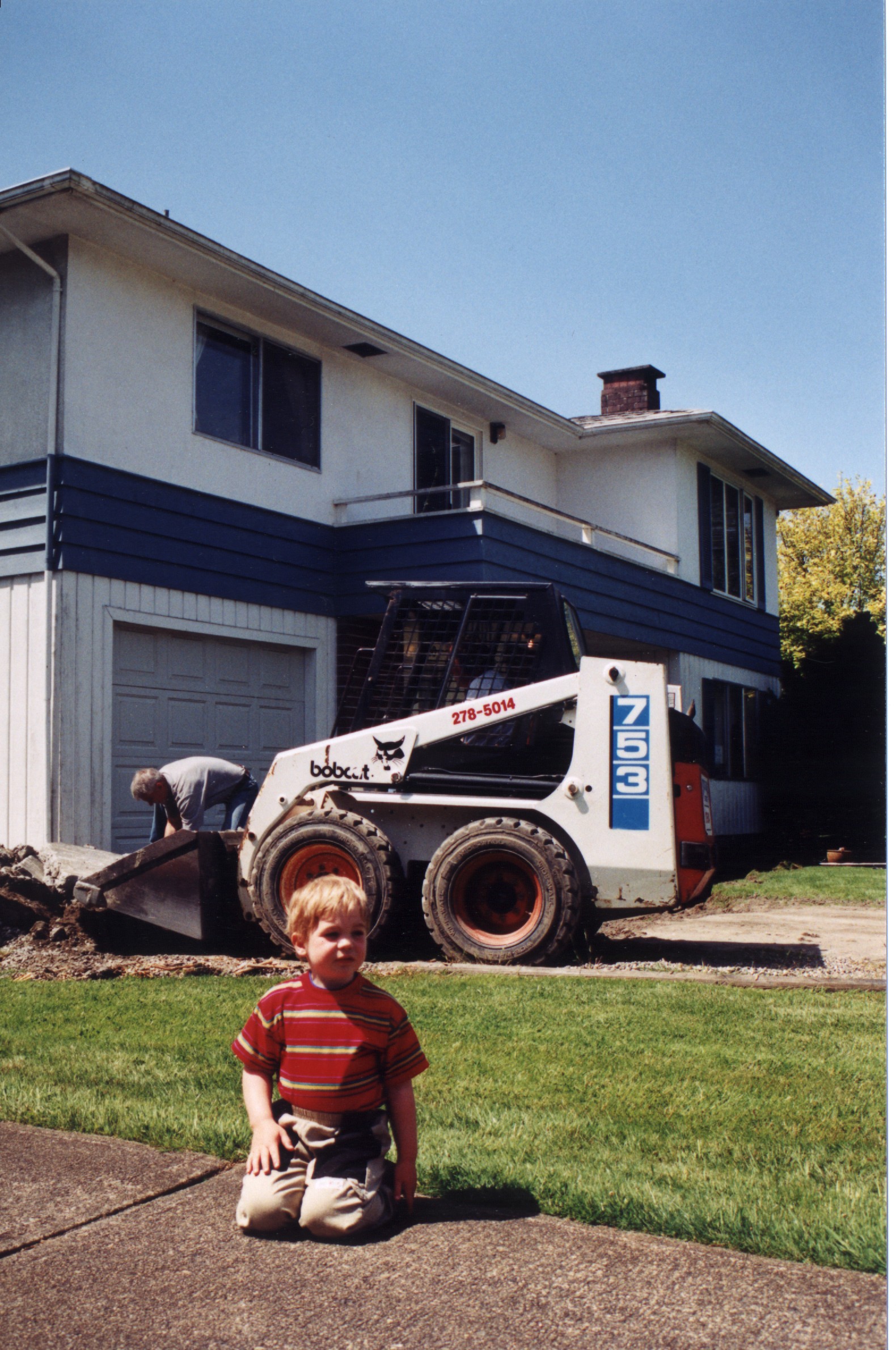 front-5.jpg, 834149 bytes, 5/28/00