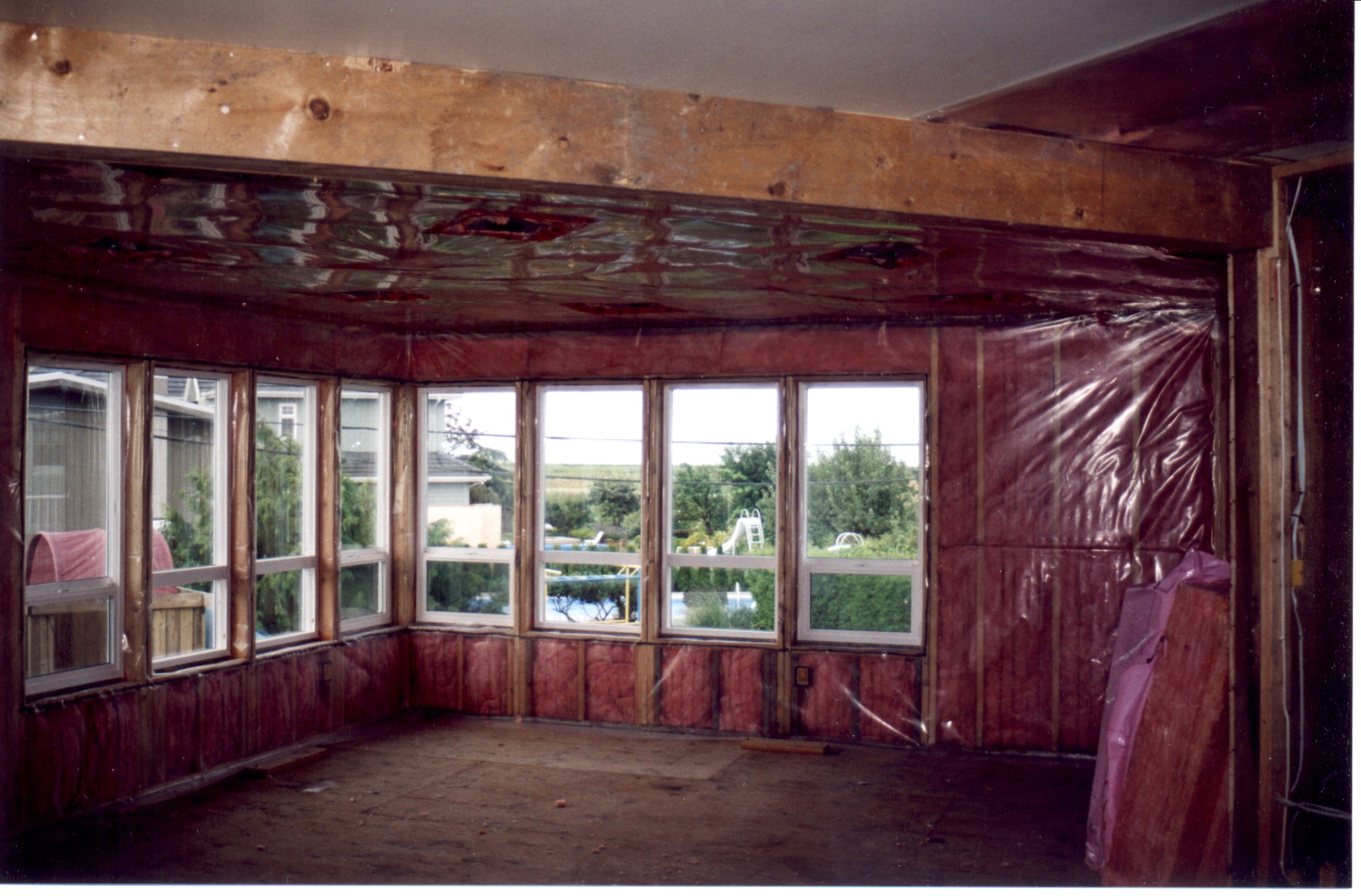 Living-Room-6.jpg, 799210 bytes, 10/21/00