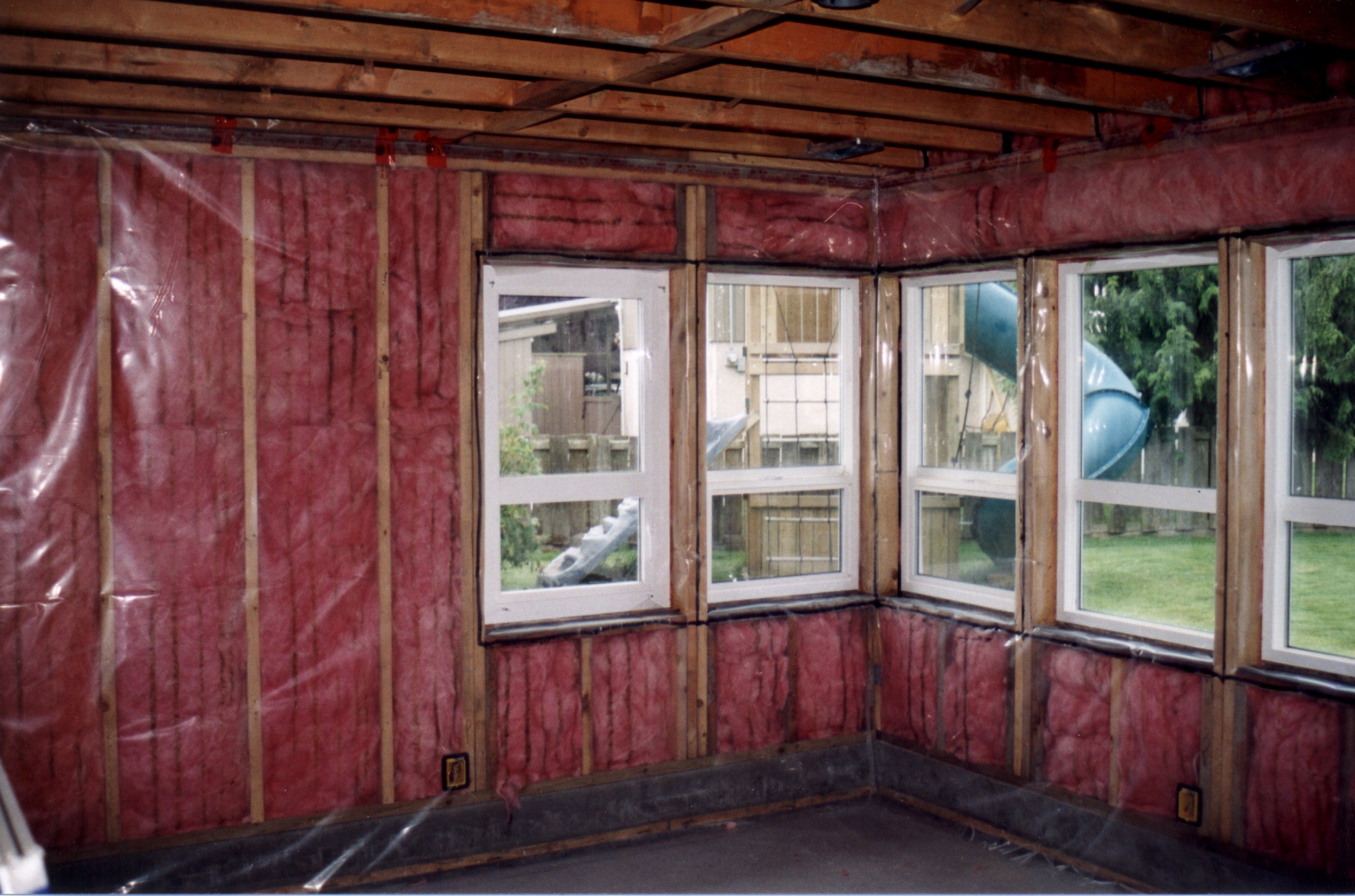 New-Master-Bedroom-4.jpg, 715303 bytes, 10/21/00