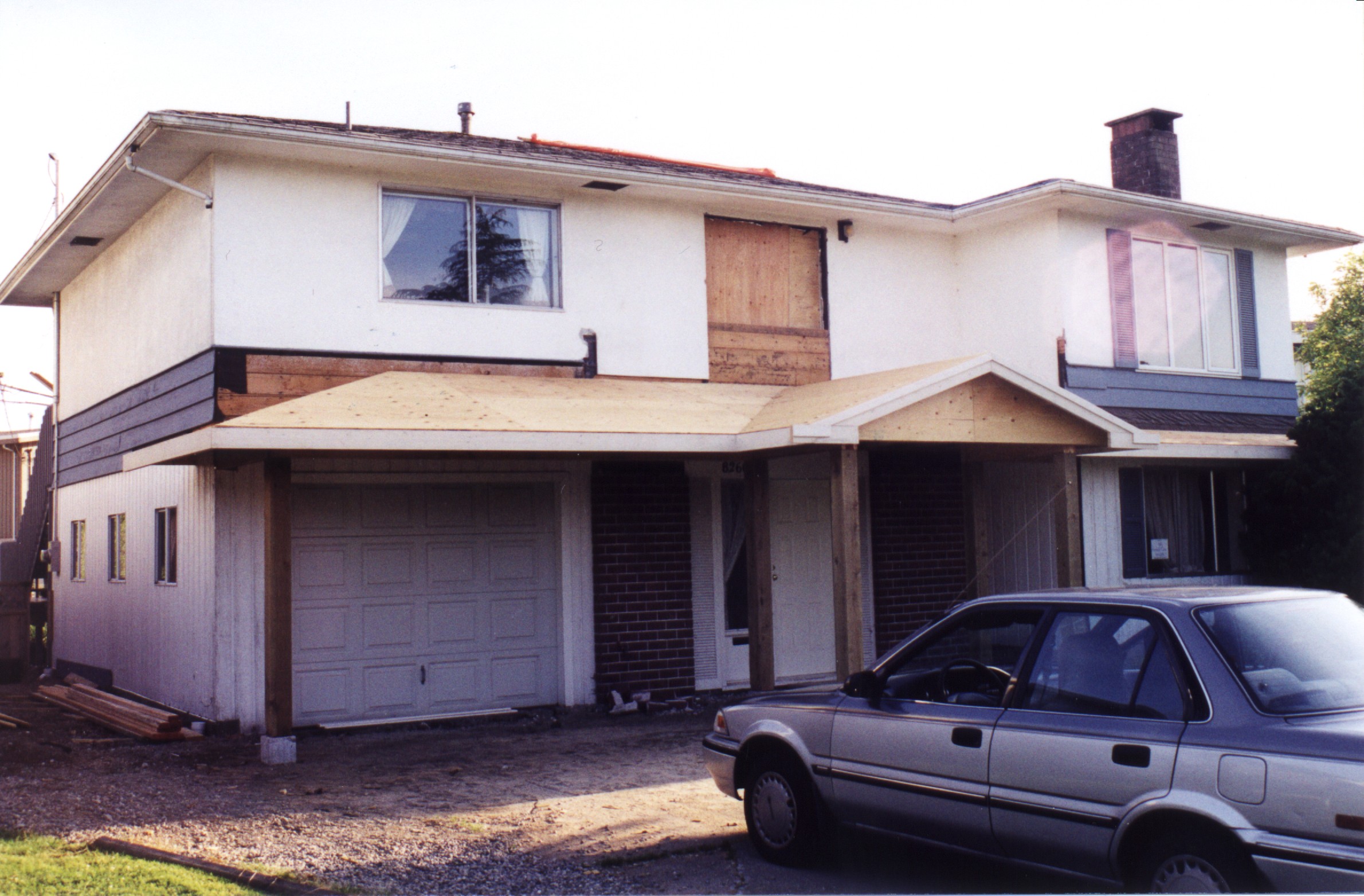 Front-2.jpg, 644416 bytes, 6/18/00