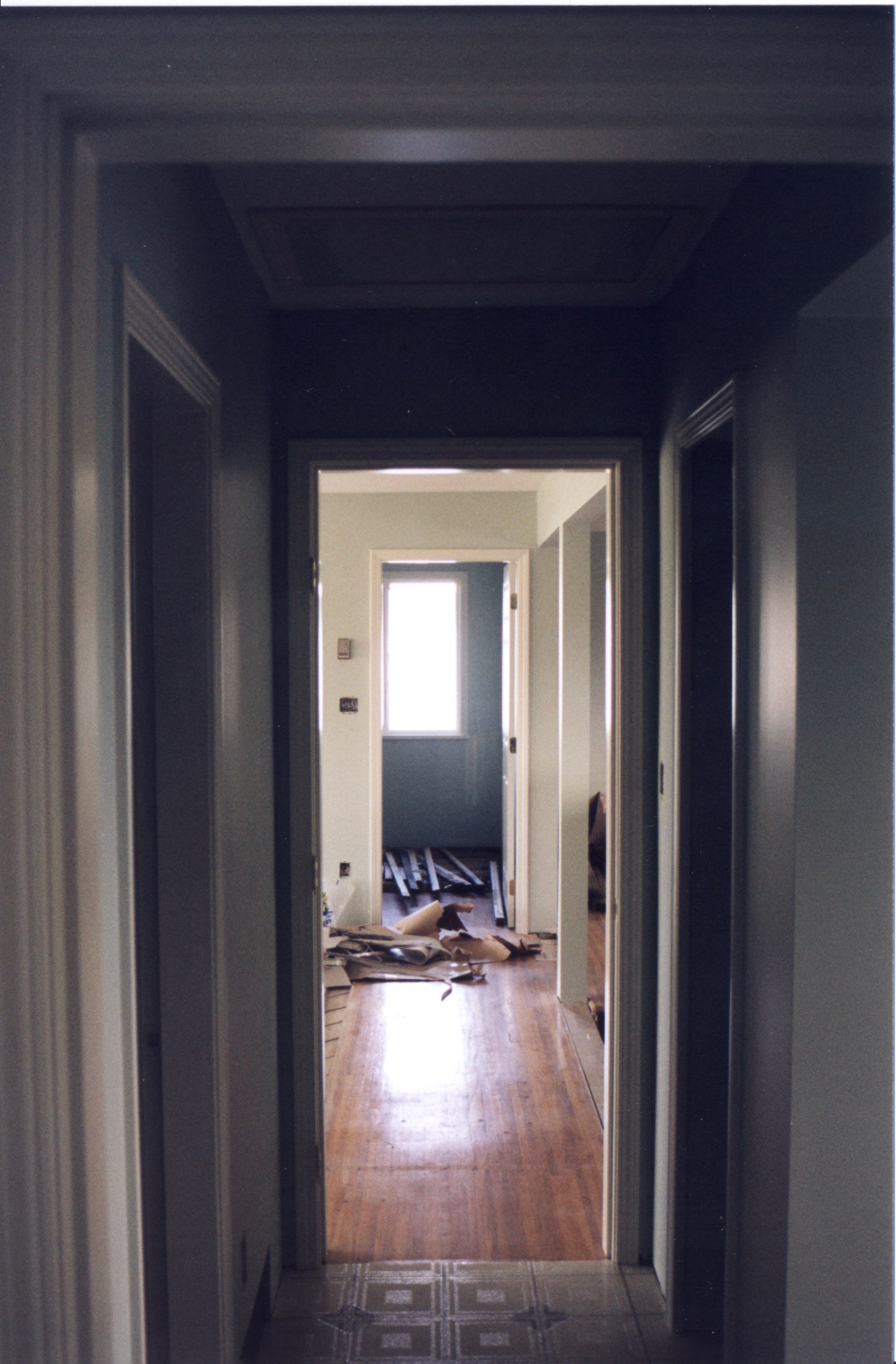 Living-Room-6.jpg, 633100 bytes, 11/01/00