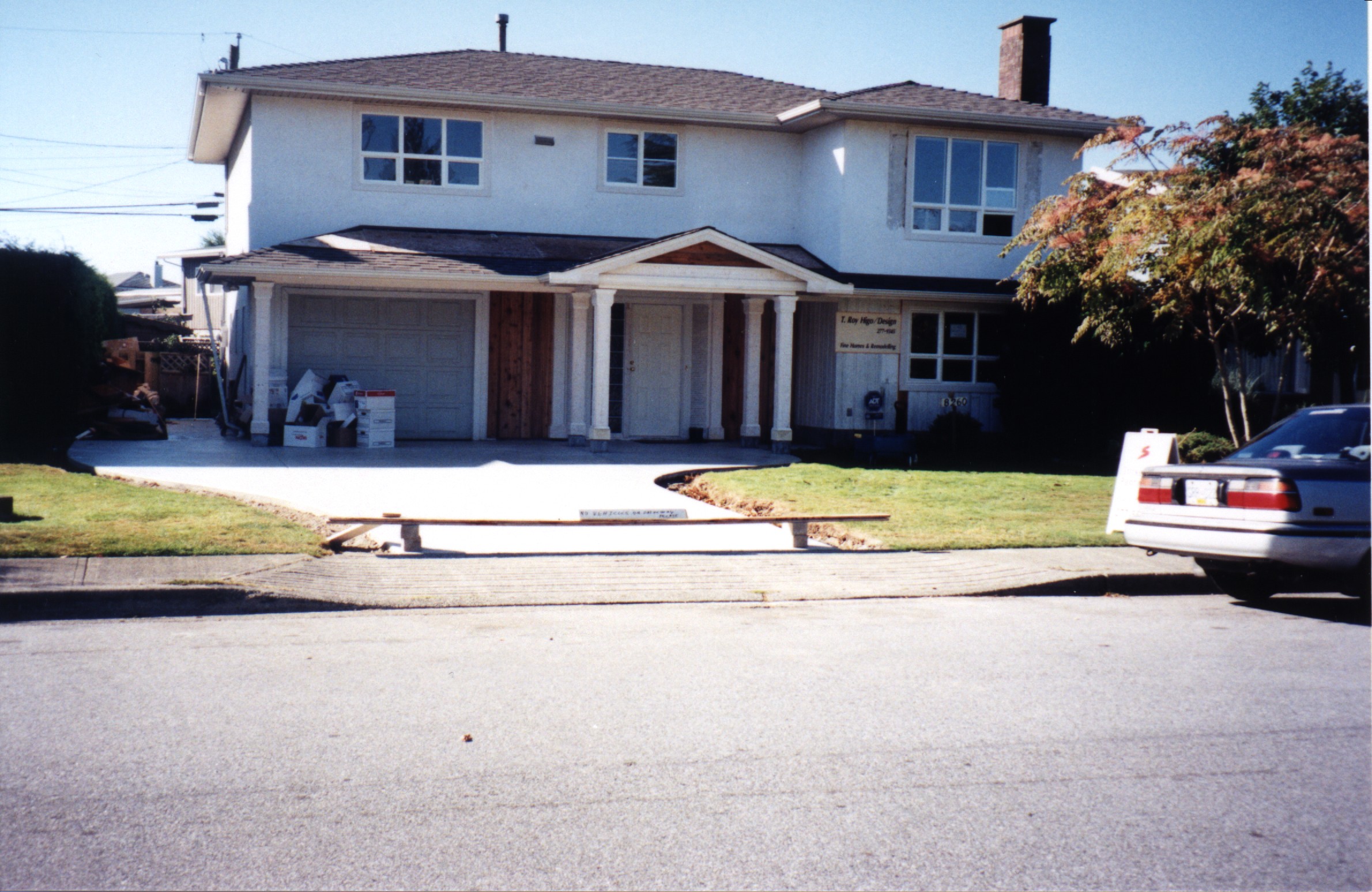 Front-1.jpg, 742618 bytes, 1/27/01