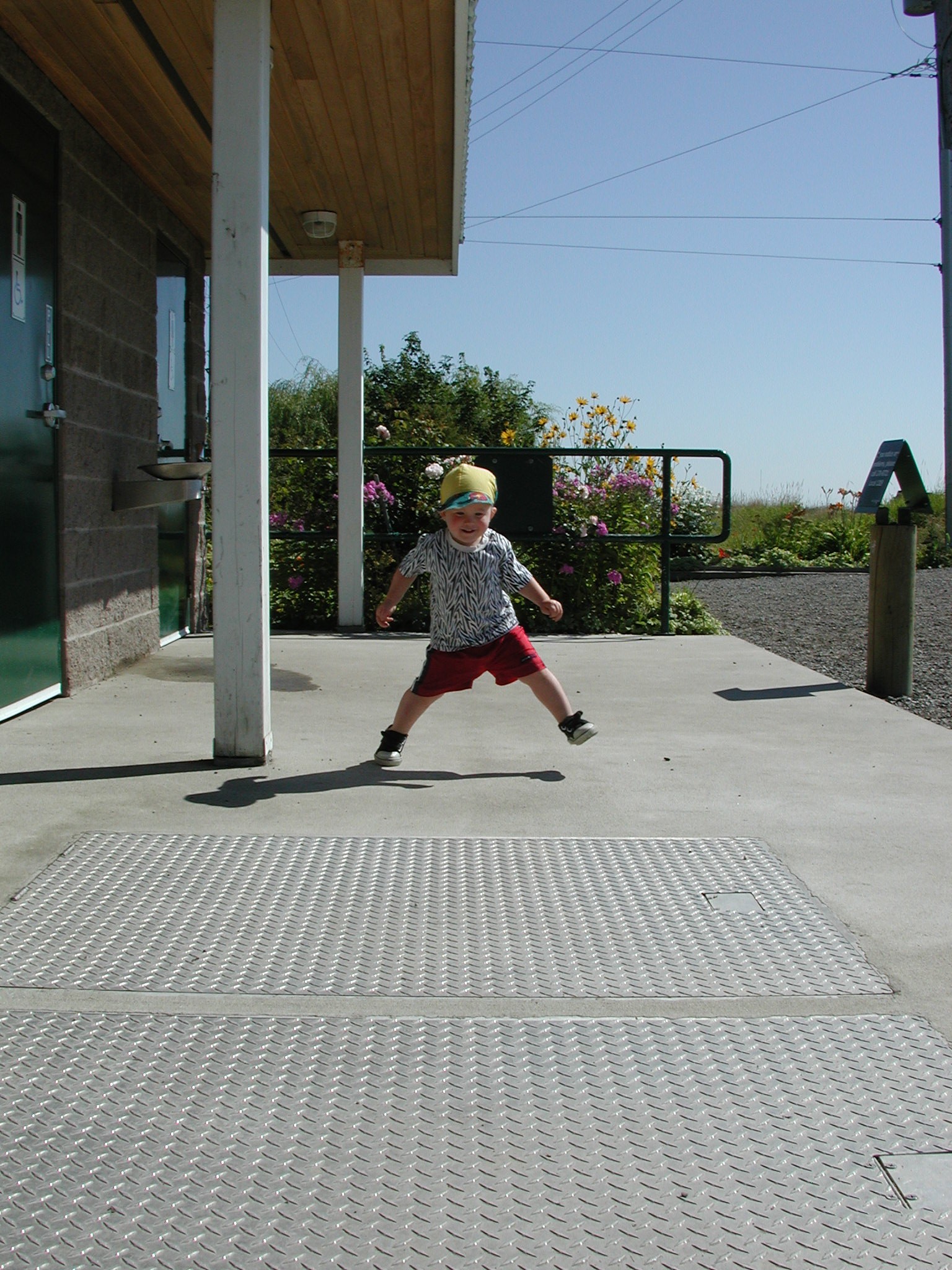 DSCN0030.JPG, 746069 bytes, 1/29/01