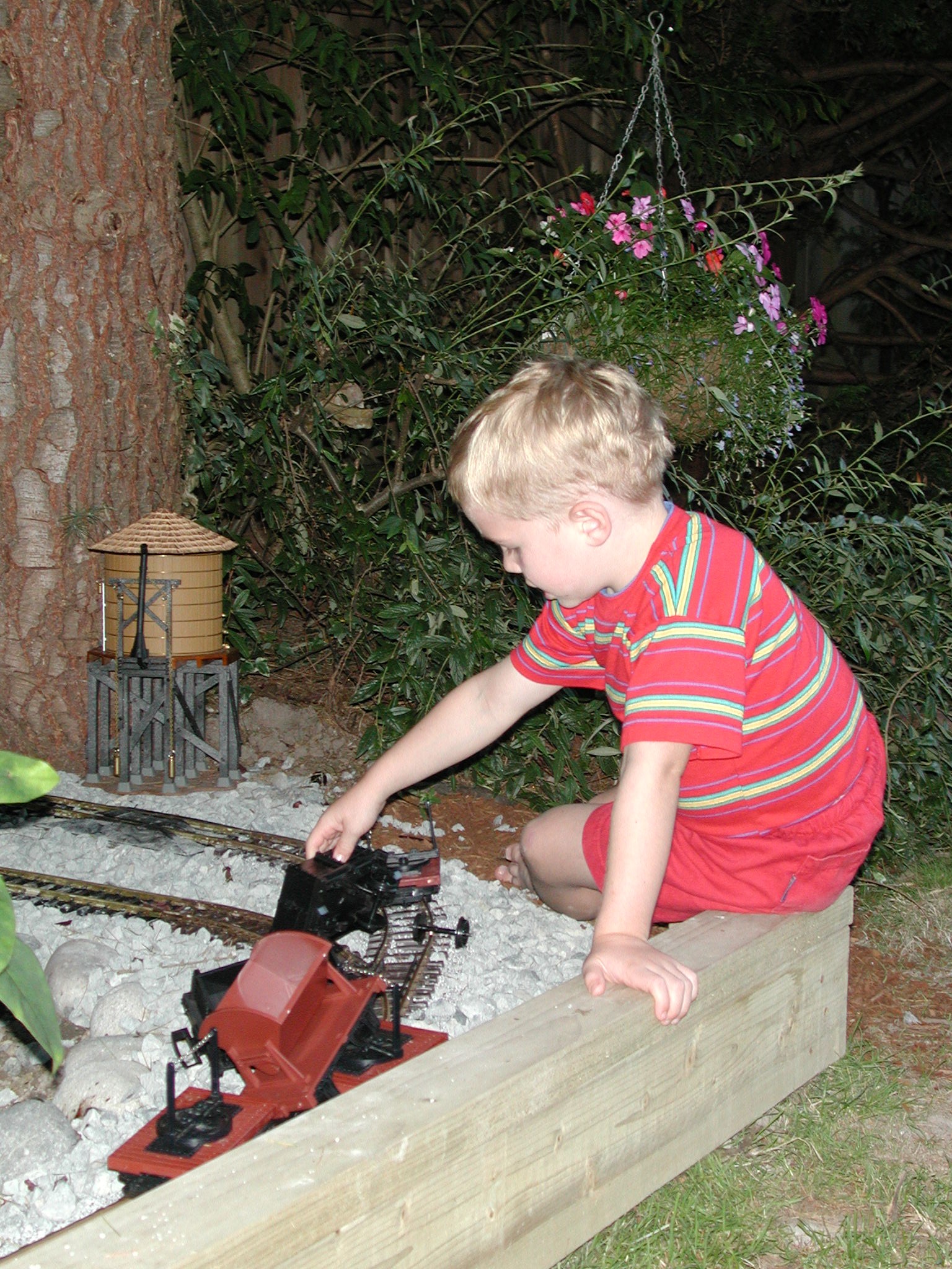 DSCN0113.JPG, 877541 bytes, 8/07/00