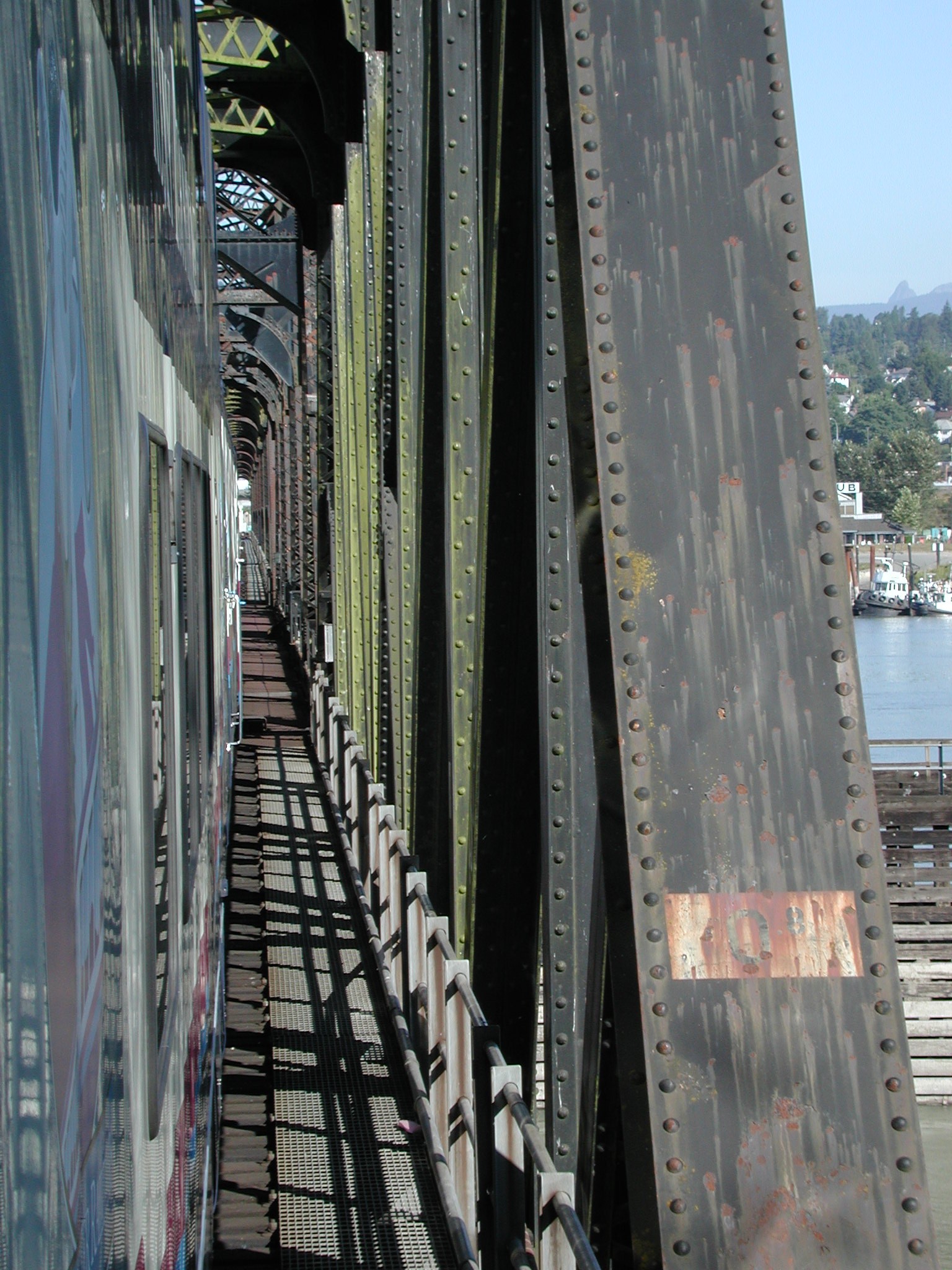 DSCN0279.JPG, 678096 bytes, 8/28/00