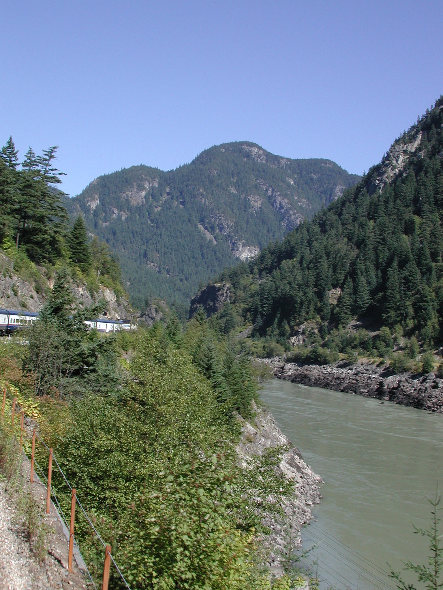 DSCN0284.JPG, 845744 bytes, 8/28/00