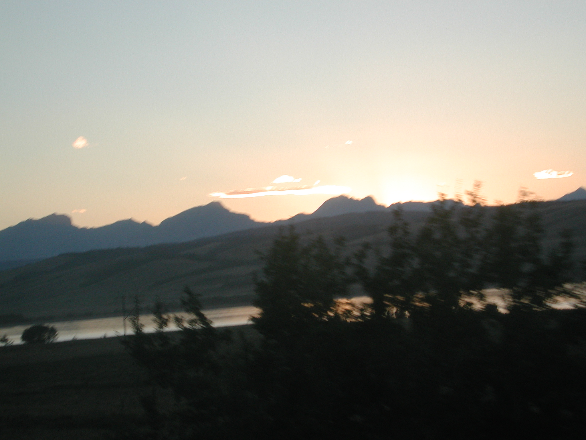 DSCN0389.JPG, 758038 bytes, 8/23/00