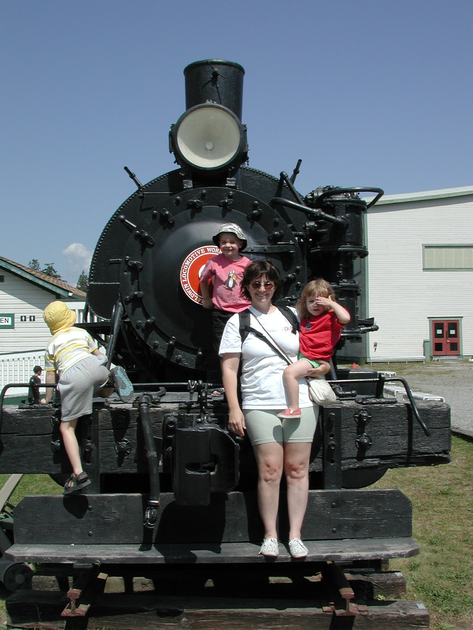 DSCN0081.JPG, 624167 bytes, 8/07/00