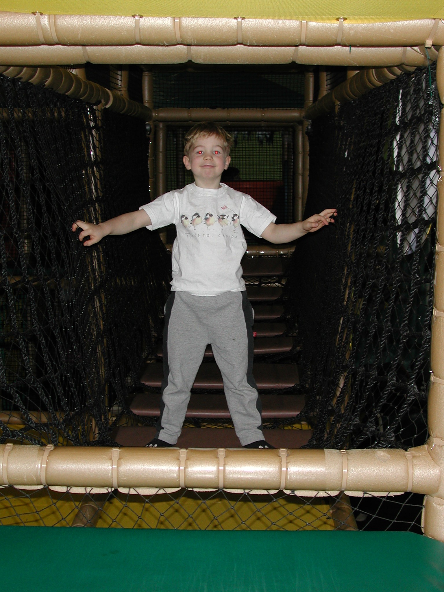 DSCN1114.JPG, 637674 bytes, 12/14/00