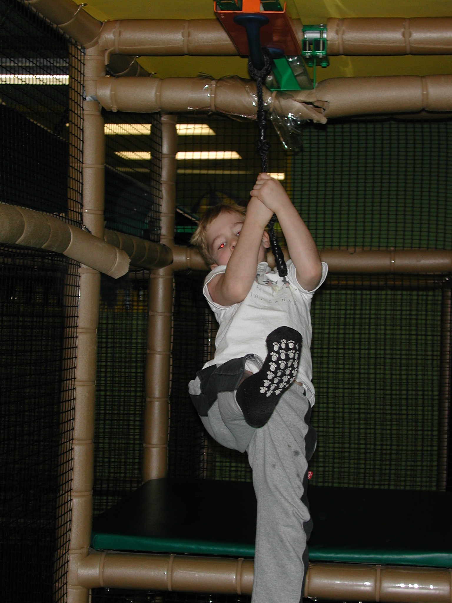 DSCN1121.JPG, 578420 bytes, 12/14/00