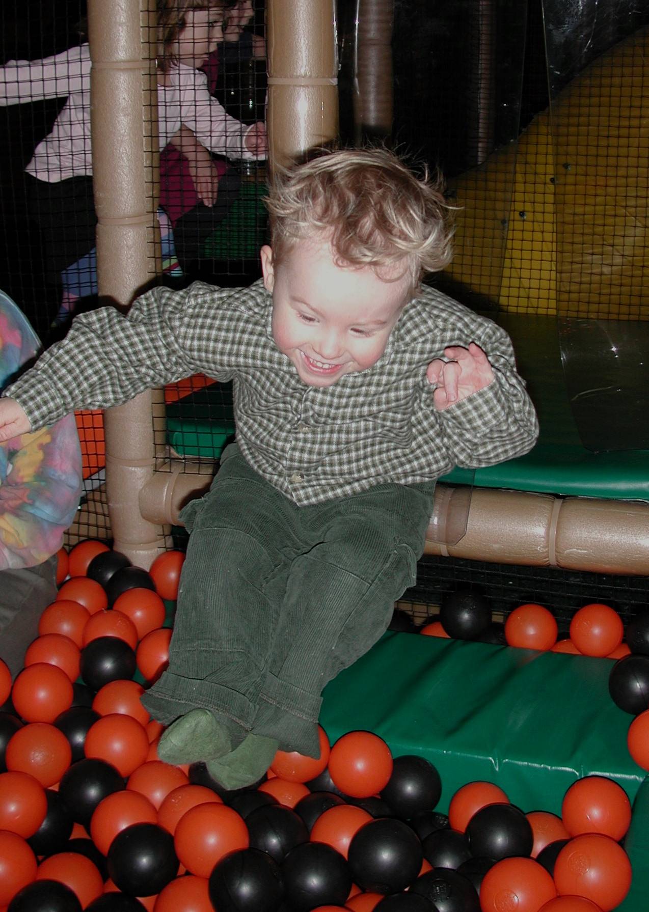 DSCN1127.JPG, 256823 bytes, 12/14/00