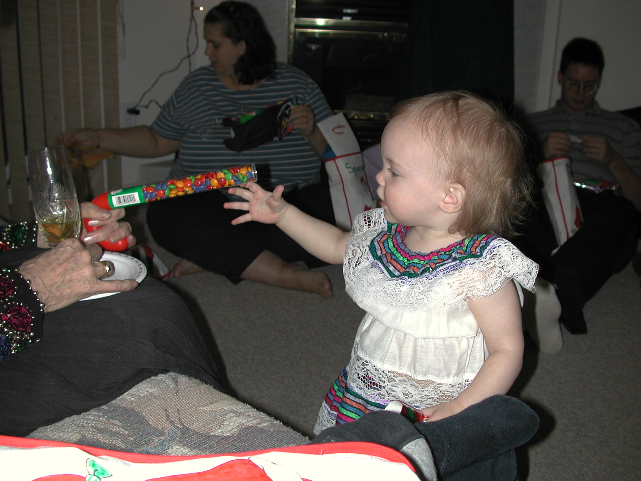 DSCN1240.JPG, 605038 bytes, 12/24/00