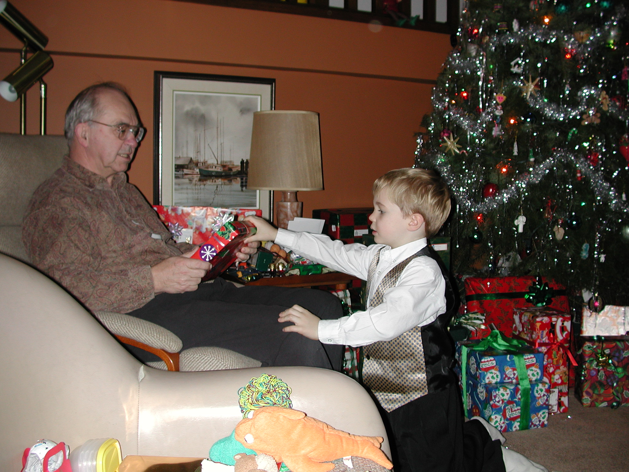 DSCN1290.JPG, 689370 bytes, 12/25/00