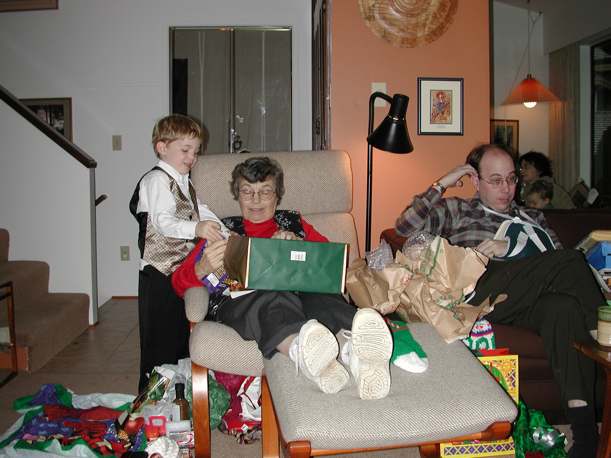 DSCN1297.JPG, 679693 bytes, 12/25/00