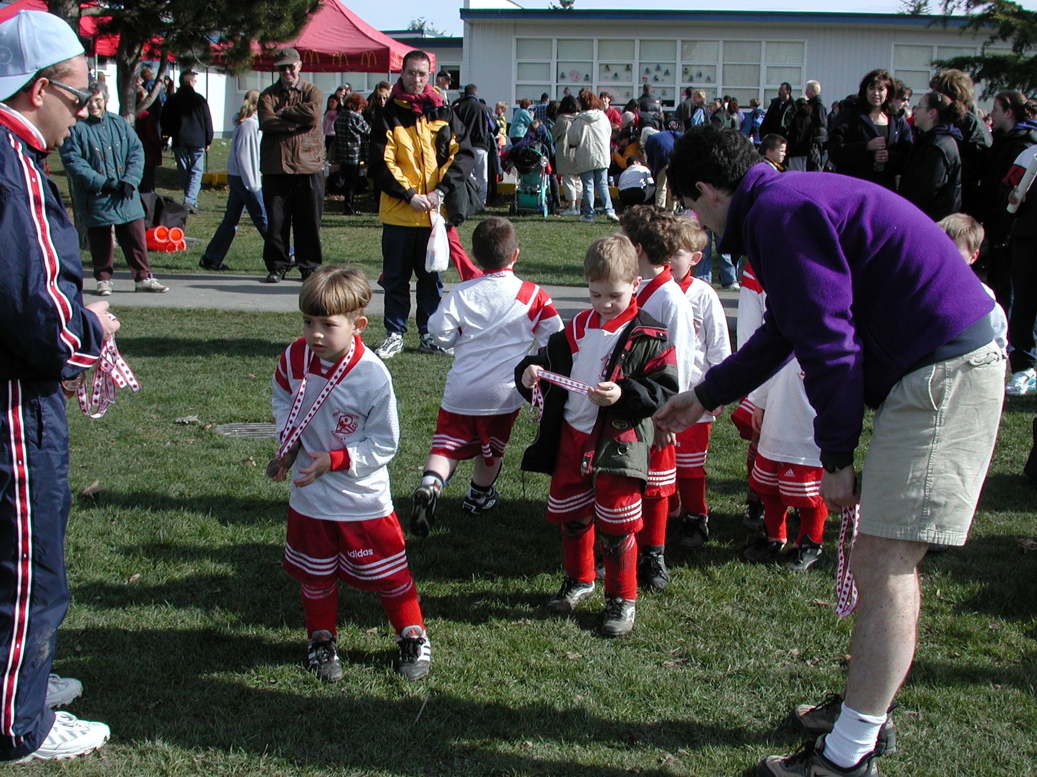 DSCN1523.JPG, 710700 bytes, 3/04/01