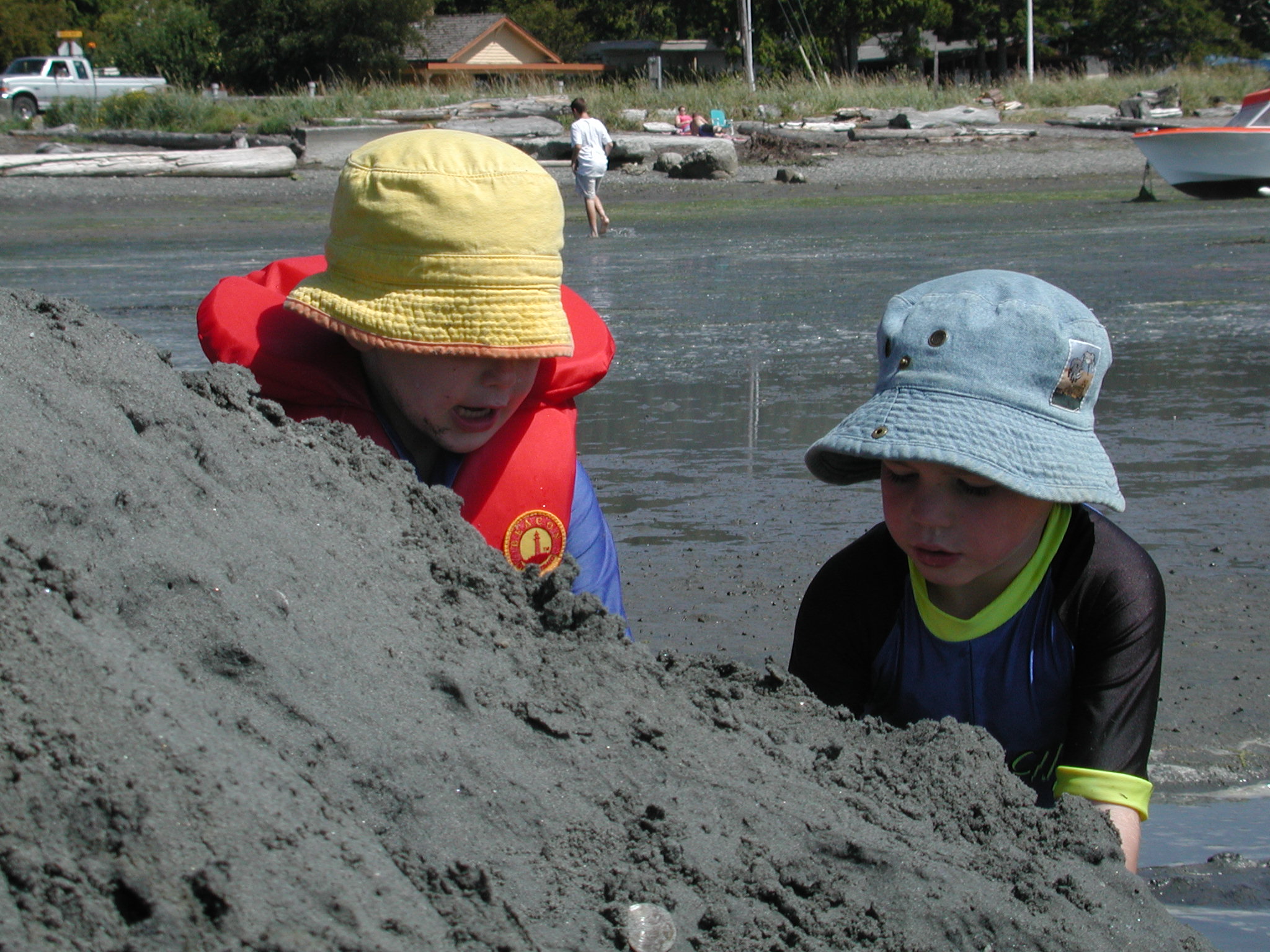 DSCN1979.JPG, 657265 bytes, 8/11/01