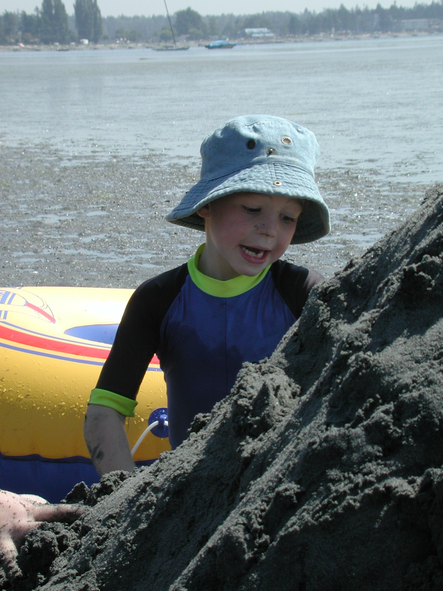 DSCN1982.JPG, 618932 bytes, 8/28/01