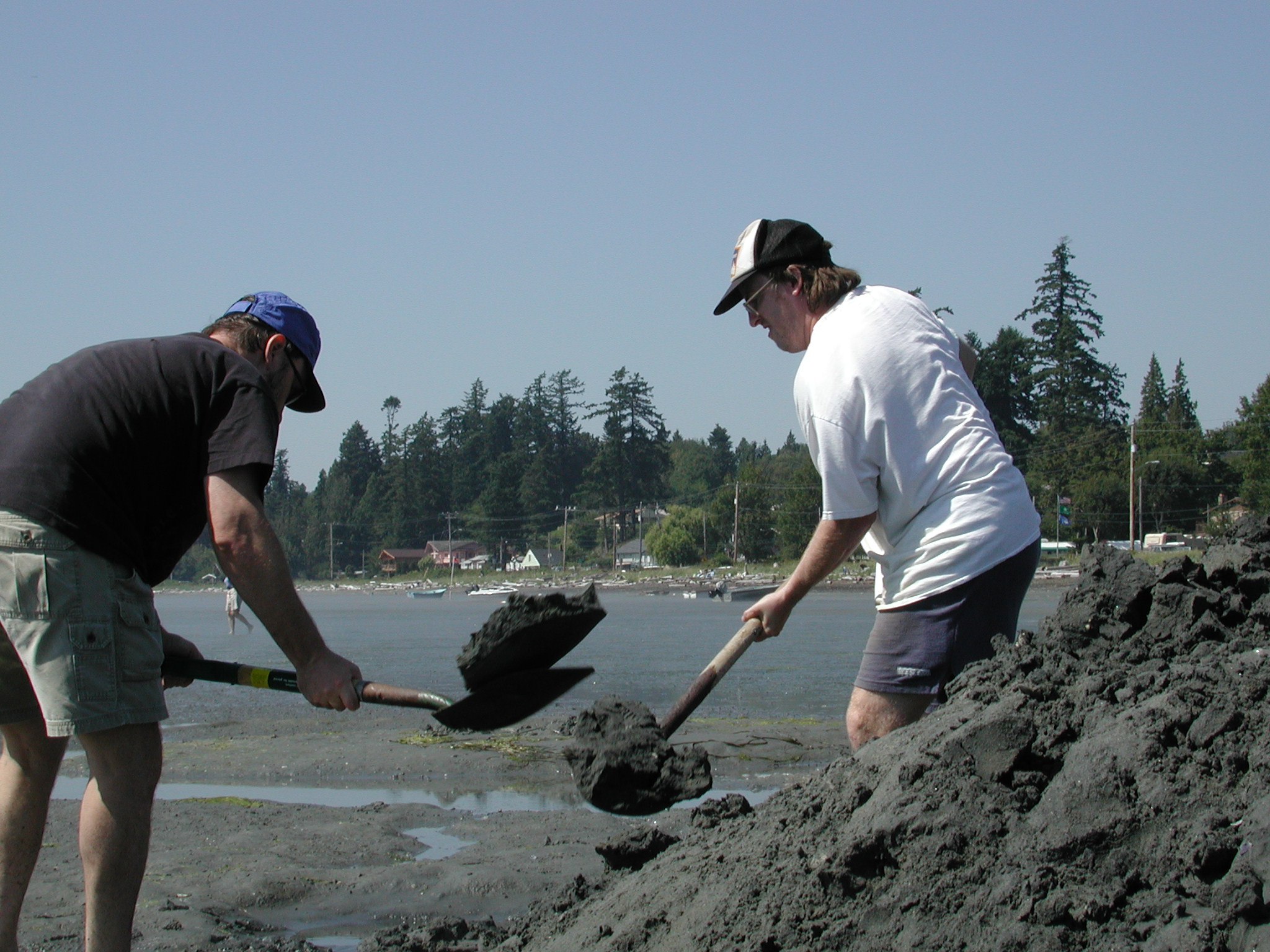 DSCN2008.JPG, 677333 bytes, 8/11/01