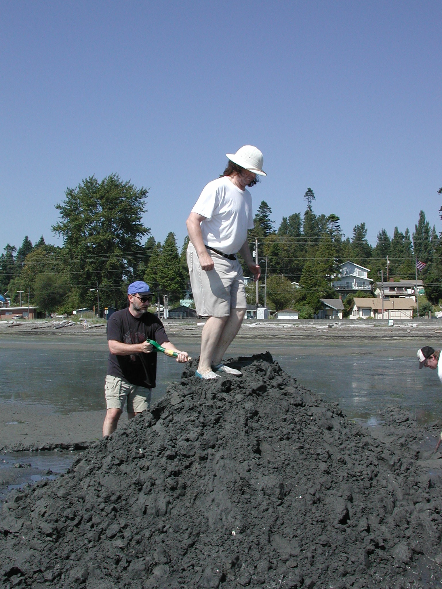 DSCN2011.JPG, 732351 bytes, 8/29/01