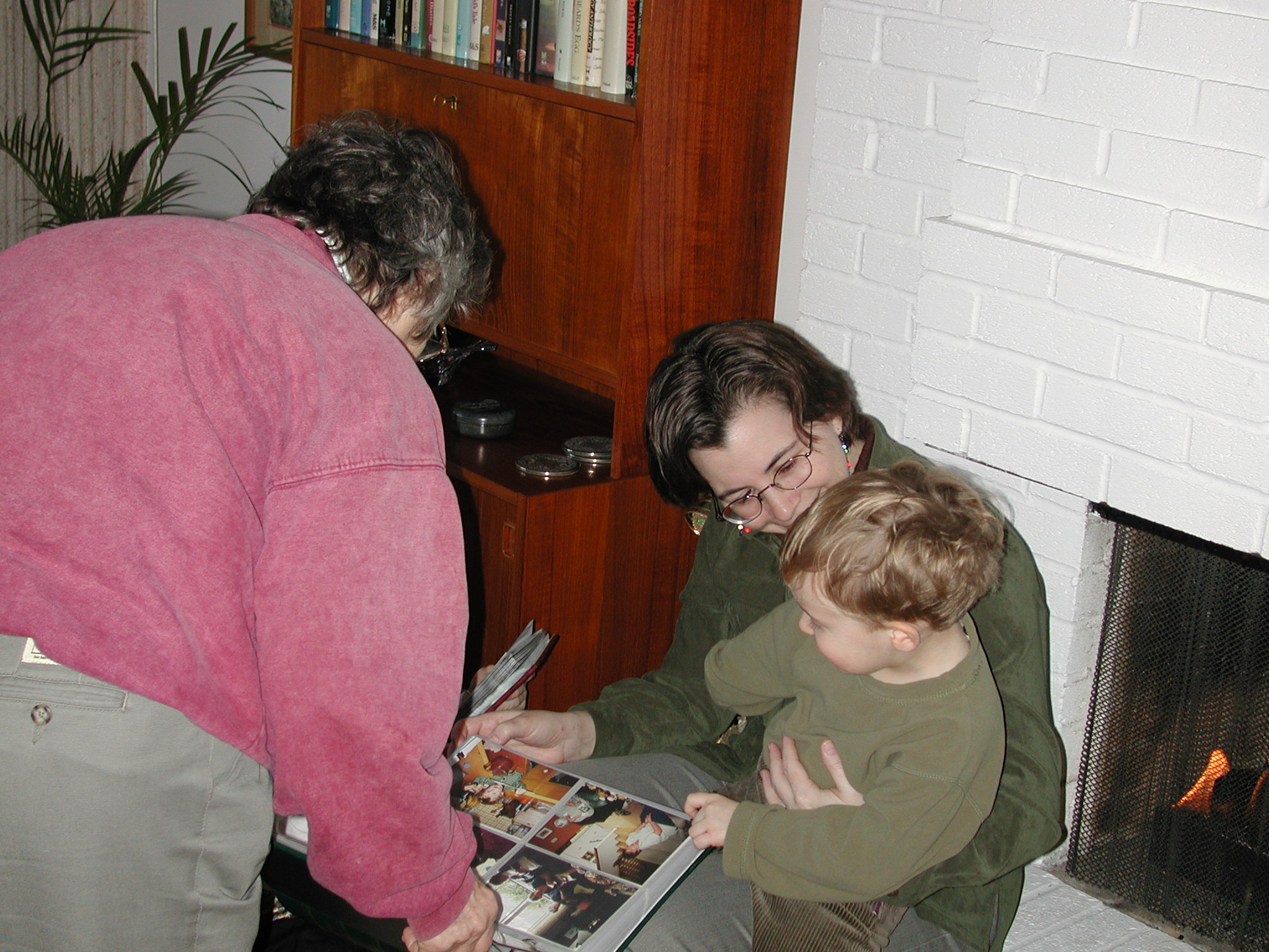 DSCN2635.JPG, 682977 bytes, 12/24/01