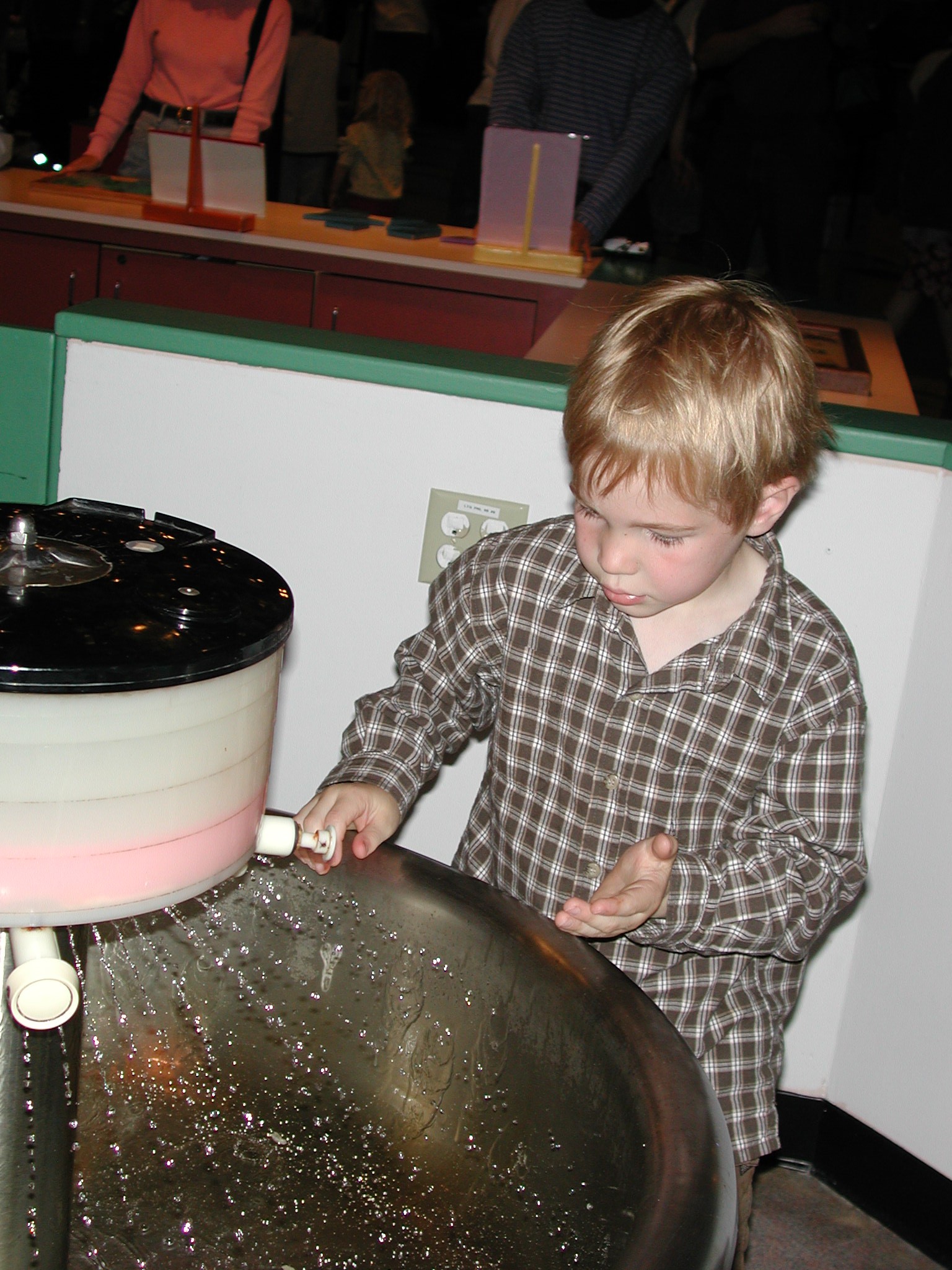 DSCN1879.JPG, 629805 bytes, 8/05/01