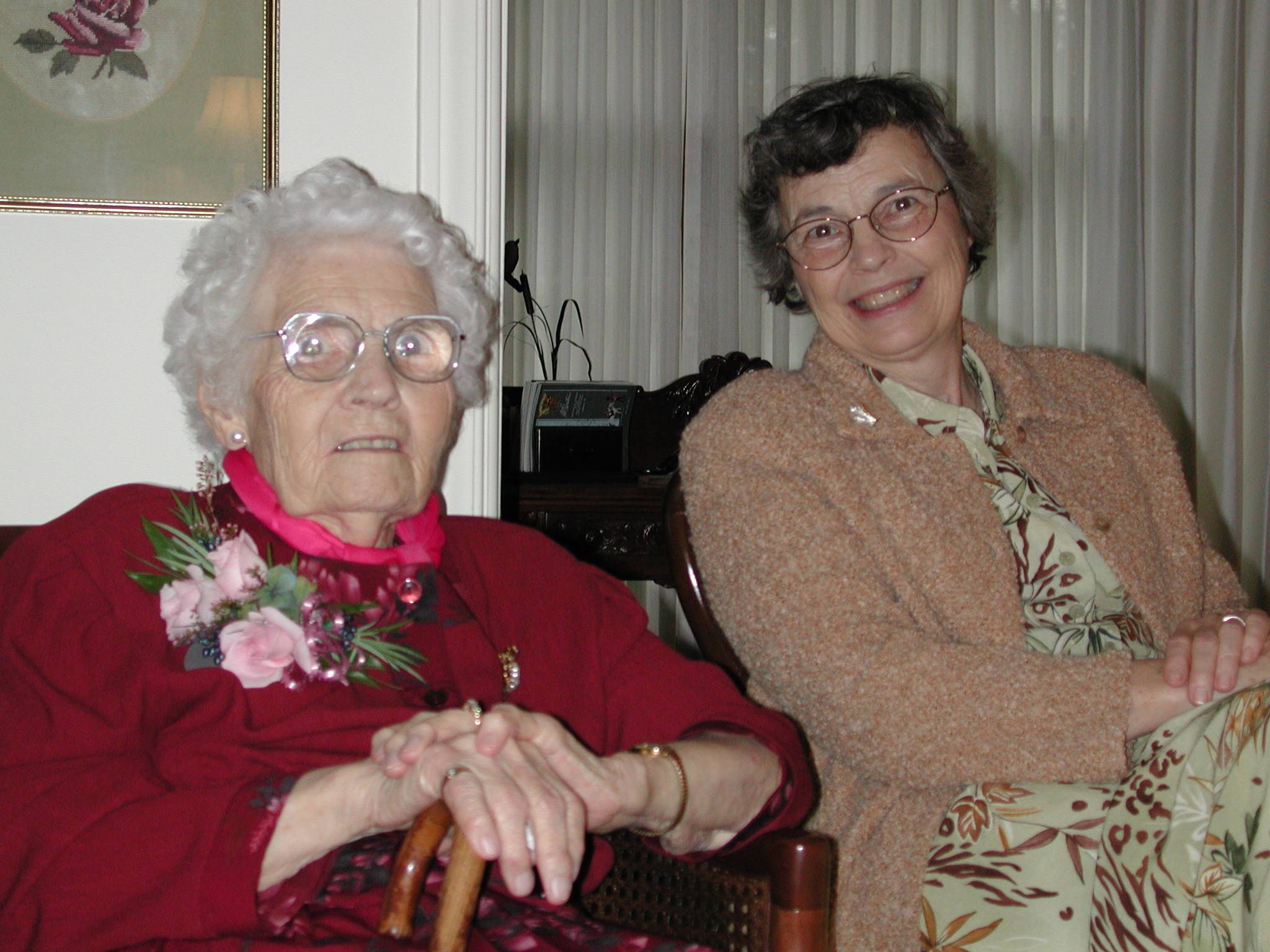 DSCN2362.JPG, 731198 bytes, 10/14/01