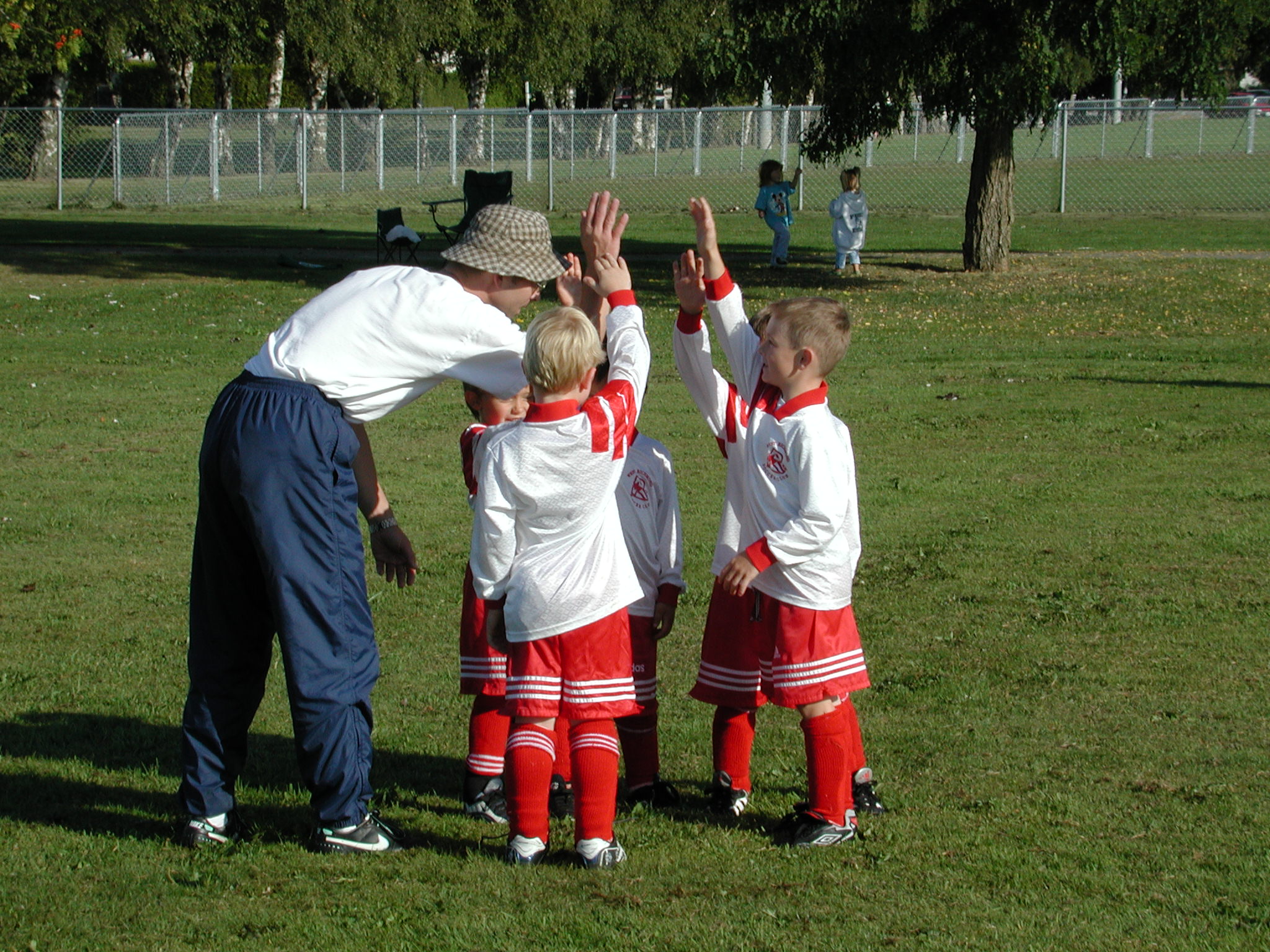 DSCN2270.JPG, 705933 bytes, 9/15/01