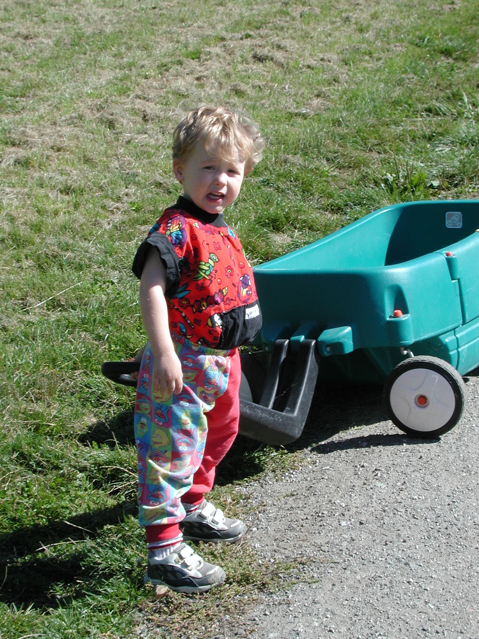 DSCN2205.JPG, 905259 bytes, 9/08/01