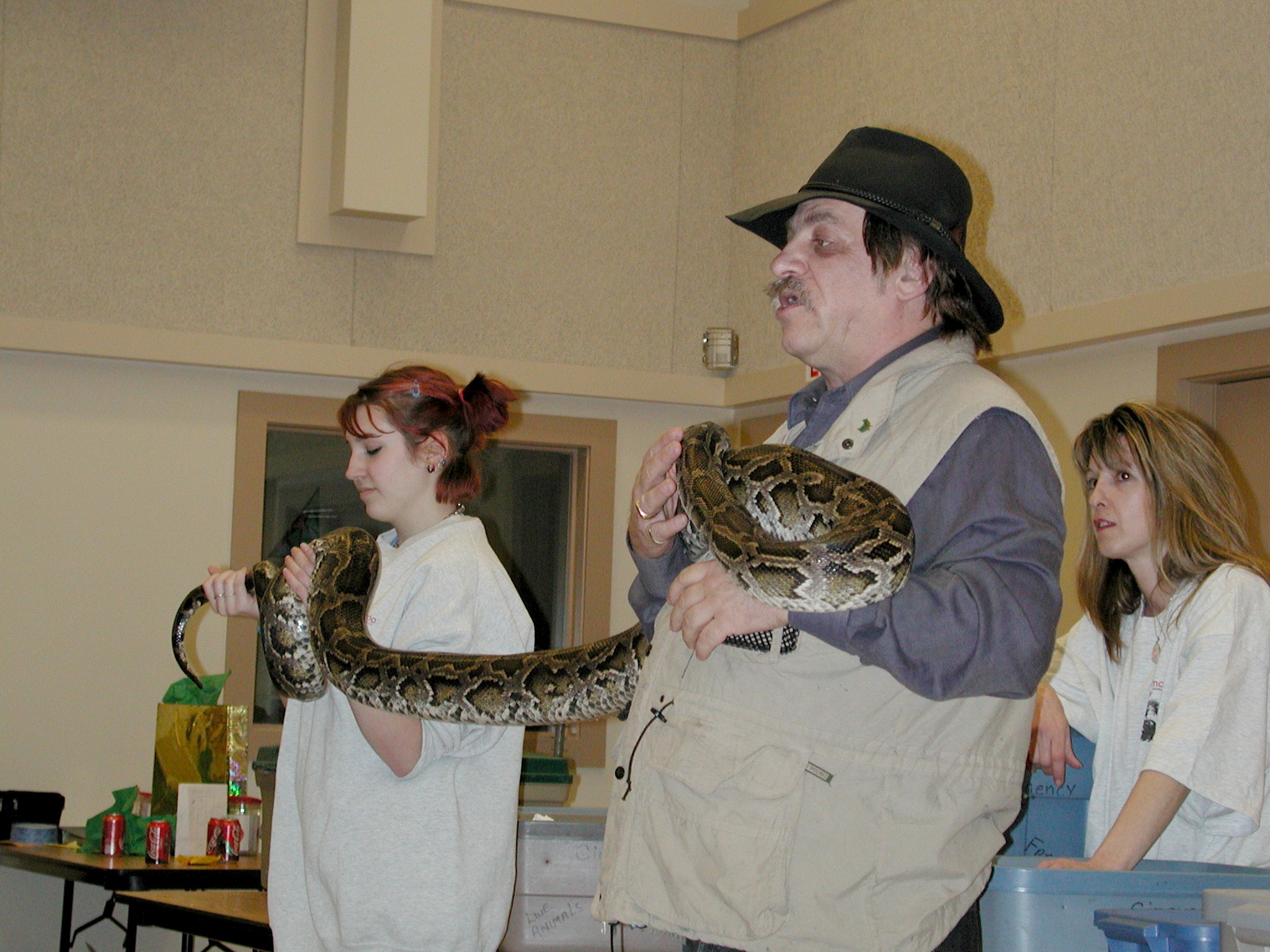 DSCN2975.JPG, 689027 bytes, 3/30/02