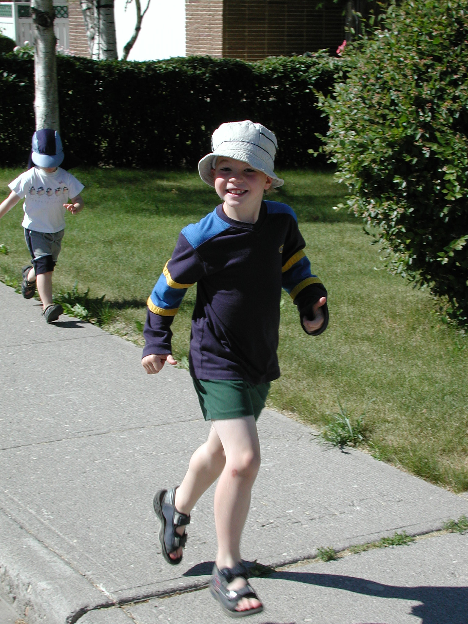 DSCN3715.JPG, 643680 bytes, 7/07/02