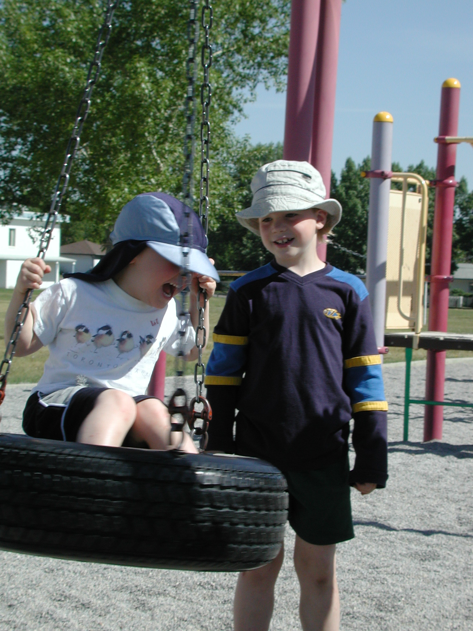 DSCN3734.JPG, 656223 bytes, 7/07/02