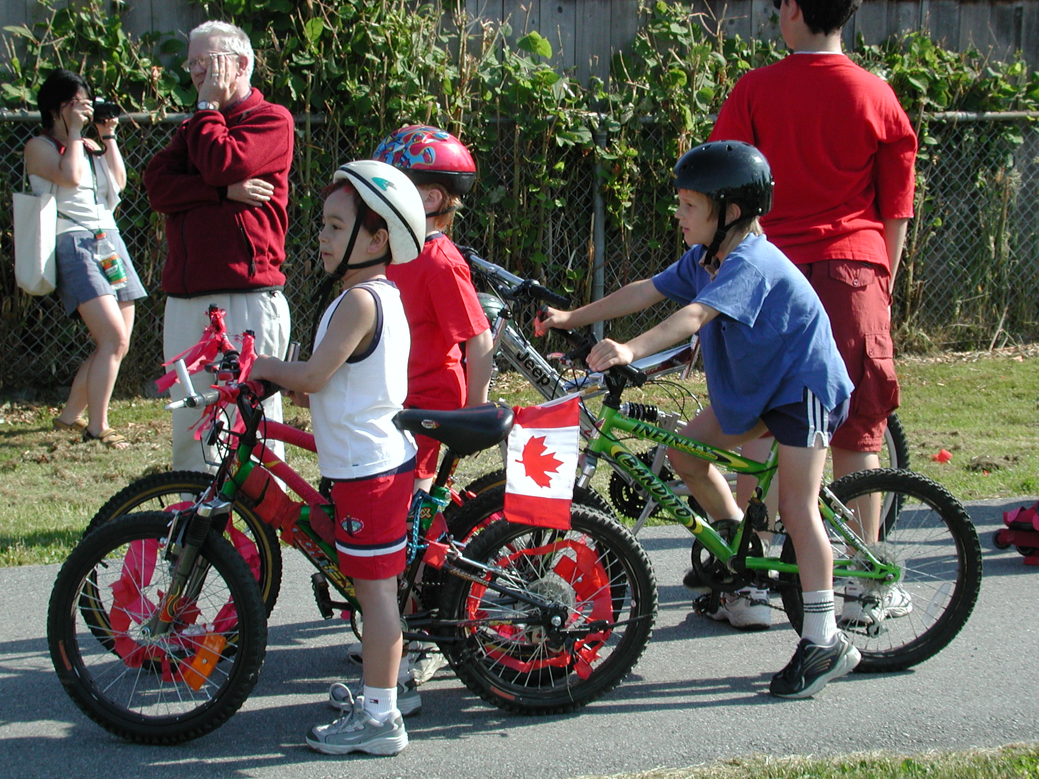 DSCN3430.JPG, 693849 bytes, 6/14/02