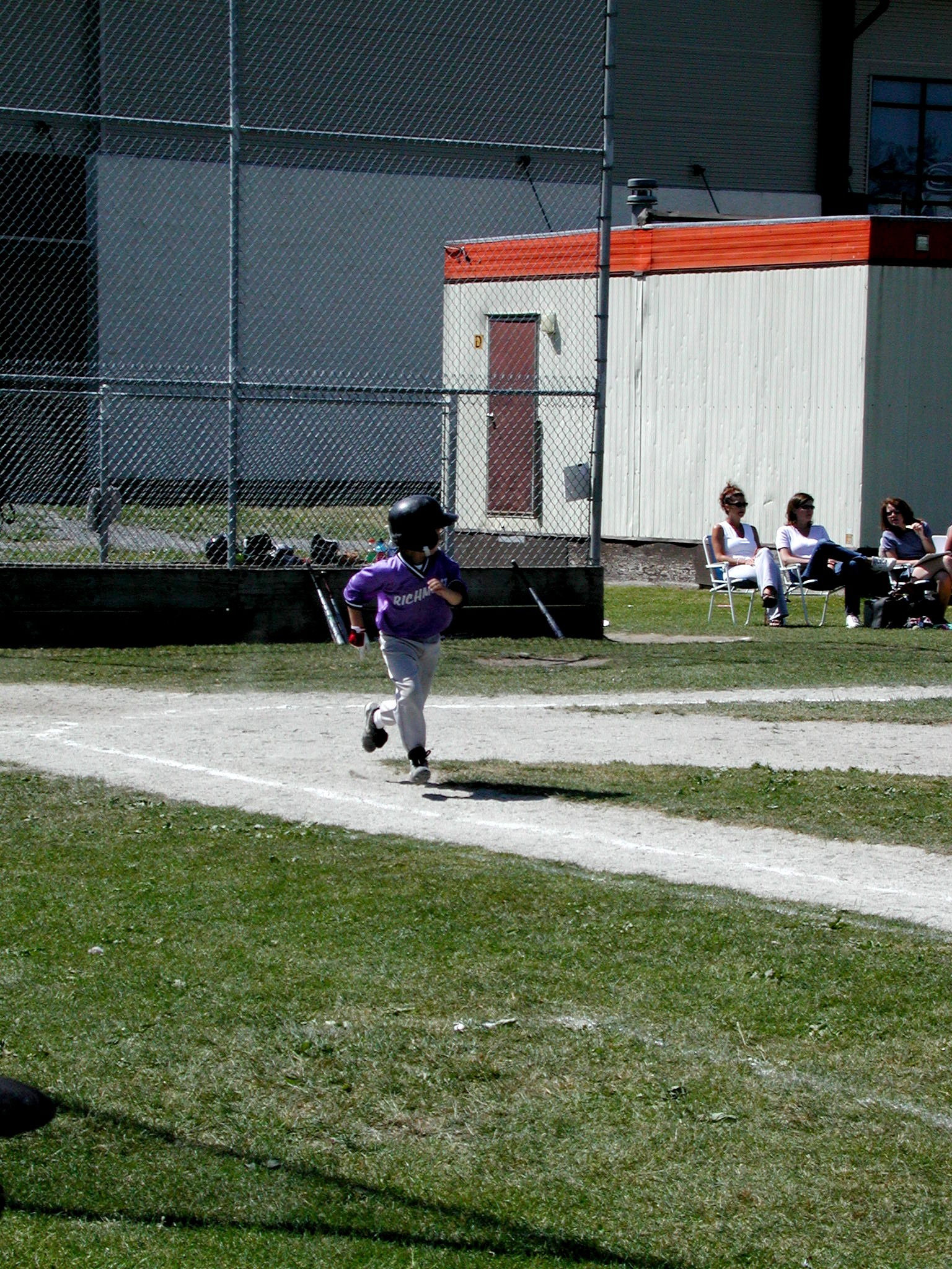 DSCN3580.JPG, 976550 bytes, 6/16/02