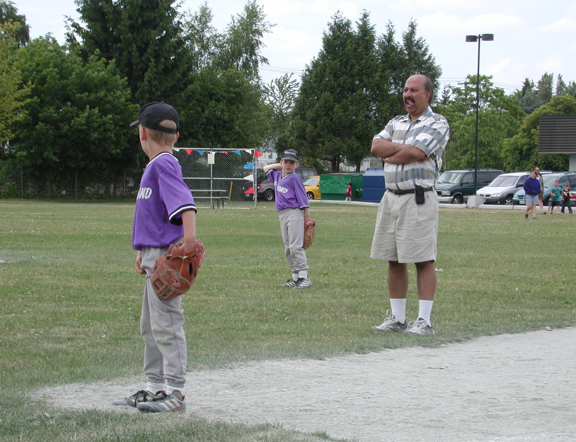 DSCN3613.JPG, 786833 bytes, 6/22/02