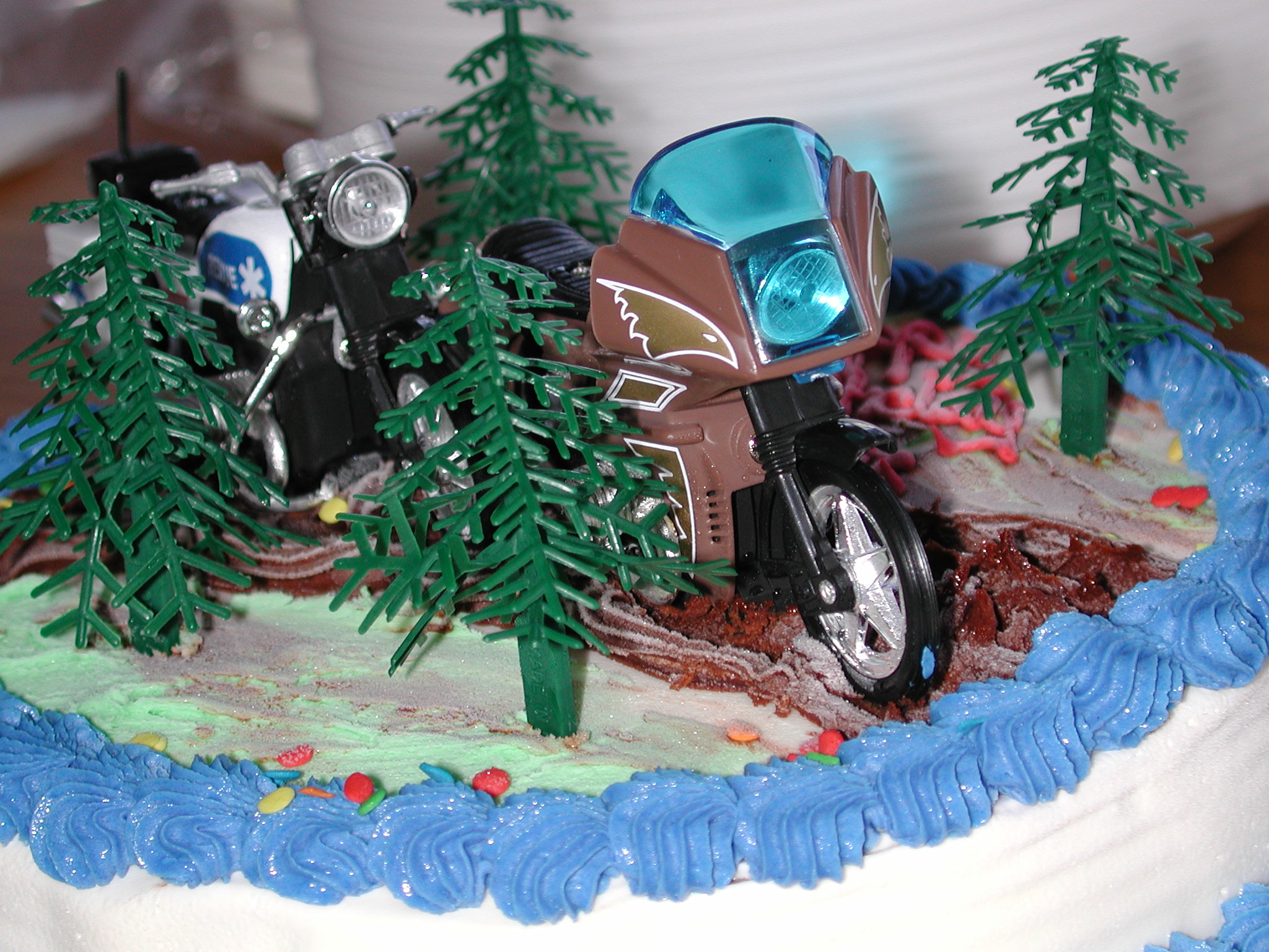 DSCN3690.JPG, 667025 bytes, 7/05/02