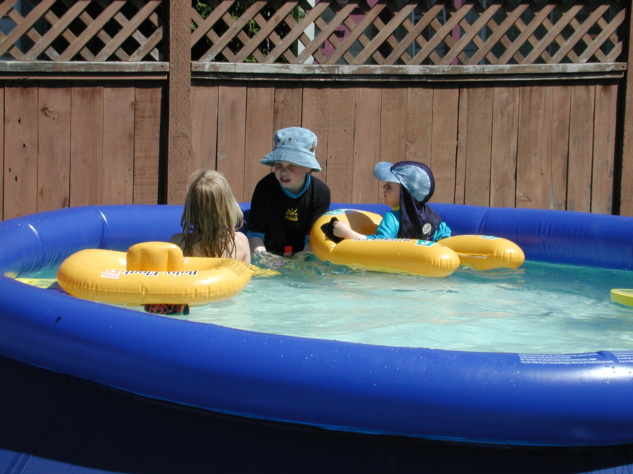 DSCN3694.JPG, 670022 bytes, 7/05/02