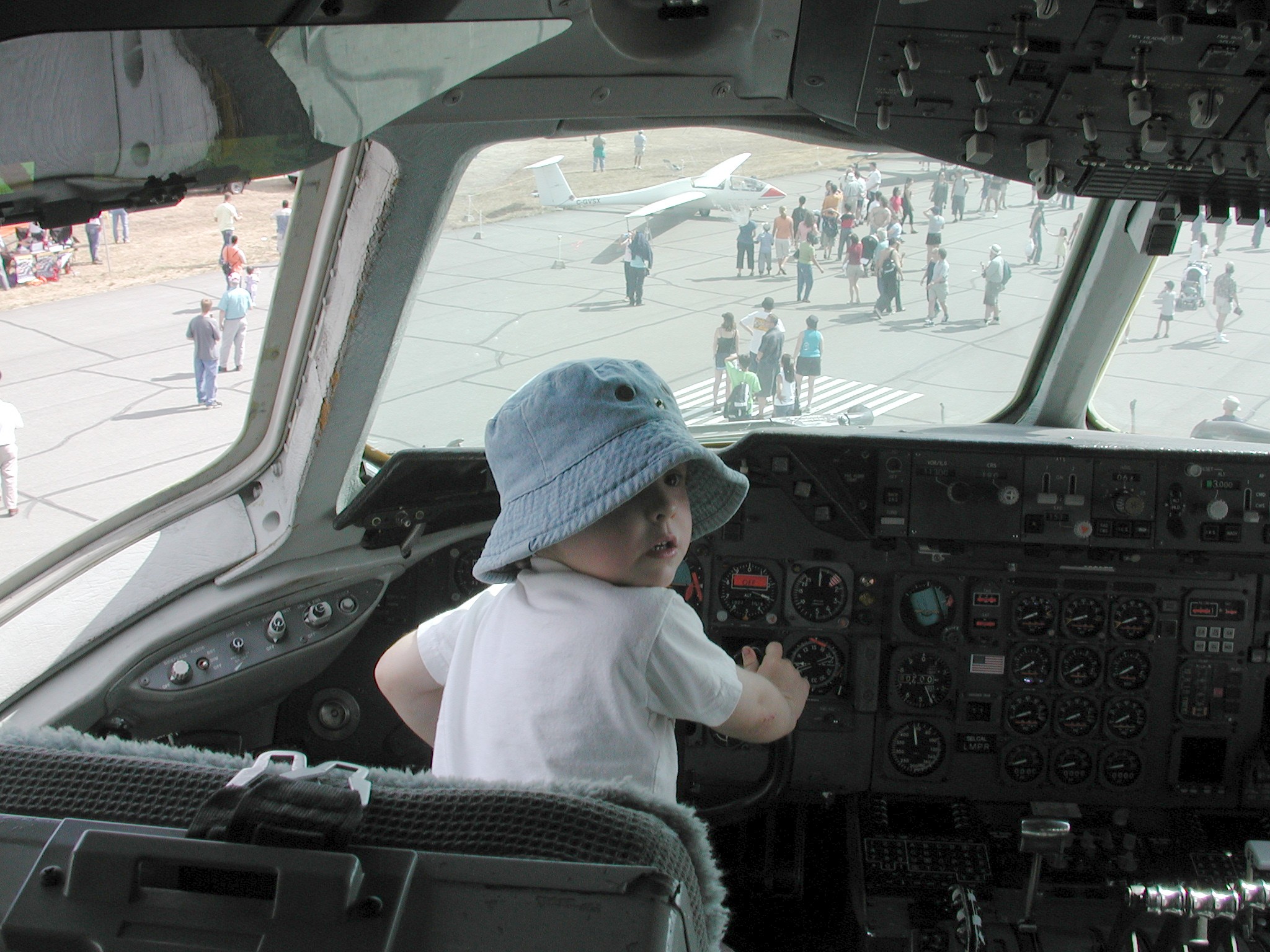 DSCN4646.JPG, 691193 bytes, 12/22/02