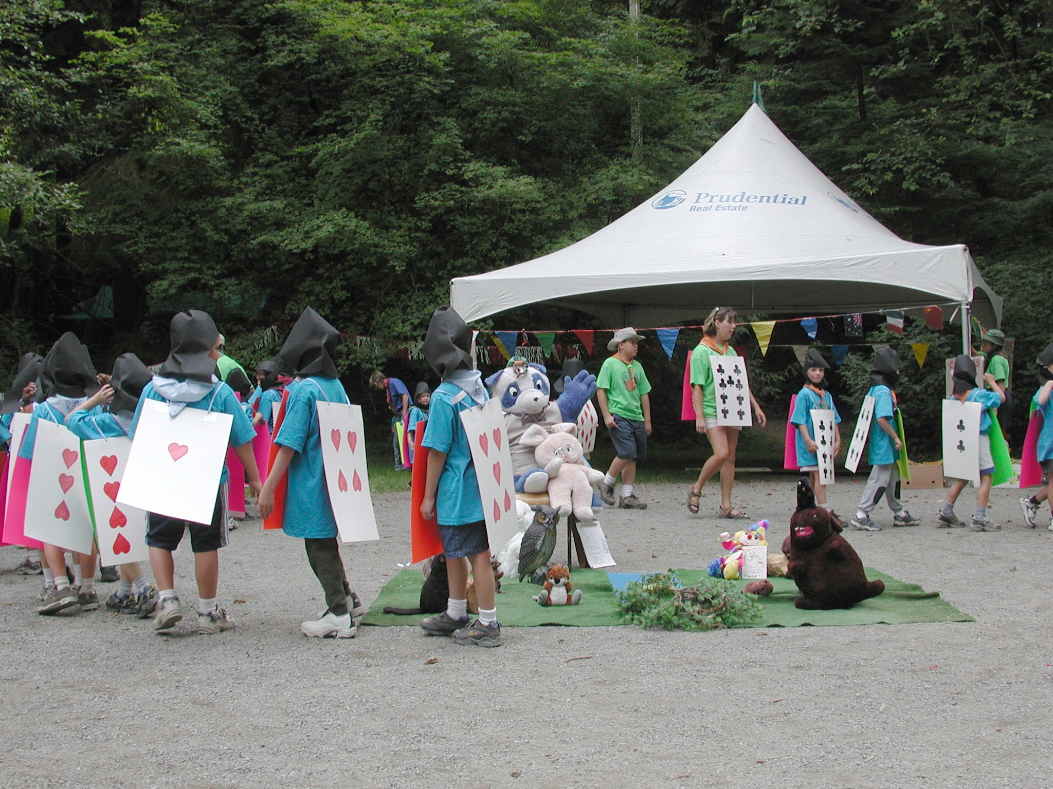 DSCN4666.JPG, 908784 bytes, 12/22/02