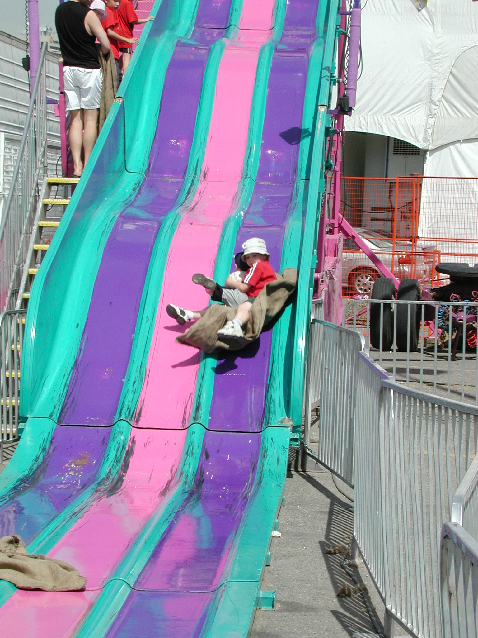 DSCN4124.JPG, 1037399 bytes, 7/11/02