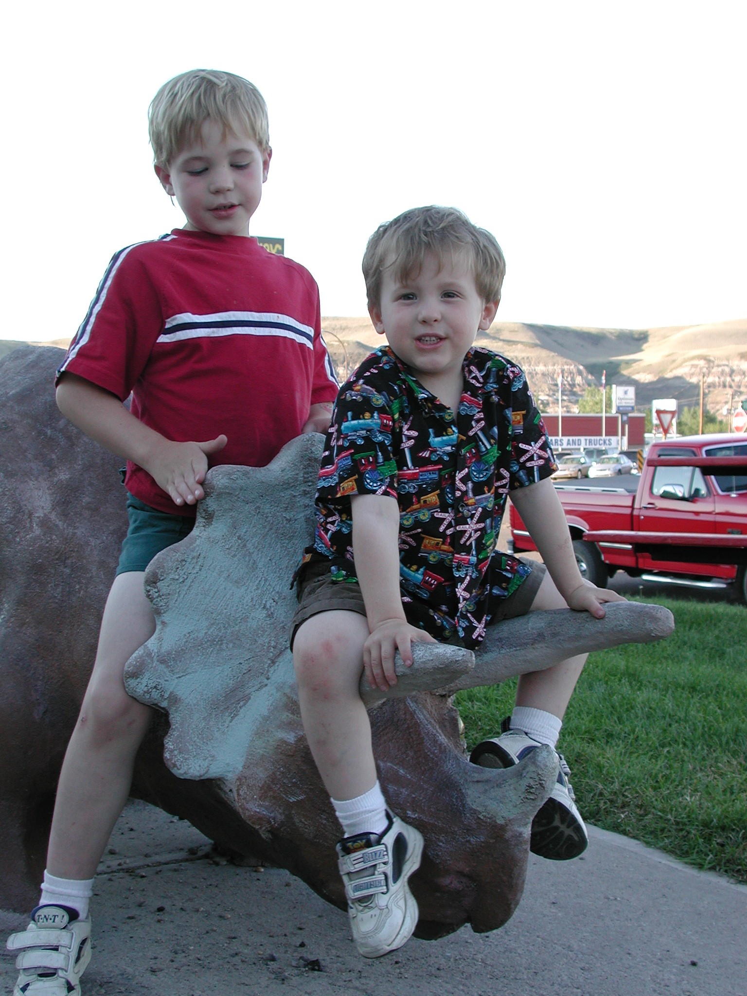 DSCN4200.JPG, 658078 bytes, 9/05/02