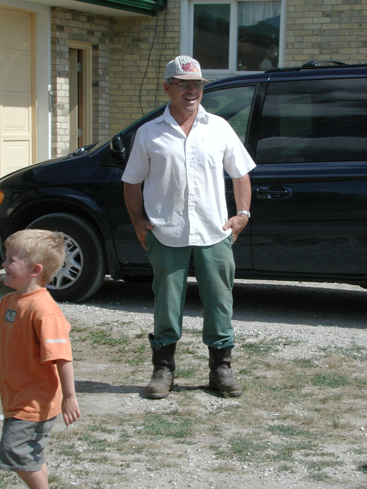 DSCN4756.JPG, 1035862 bytes, 8/25/02