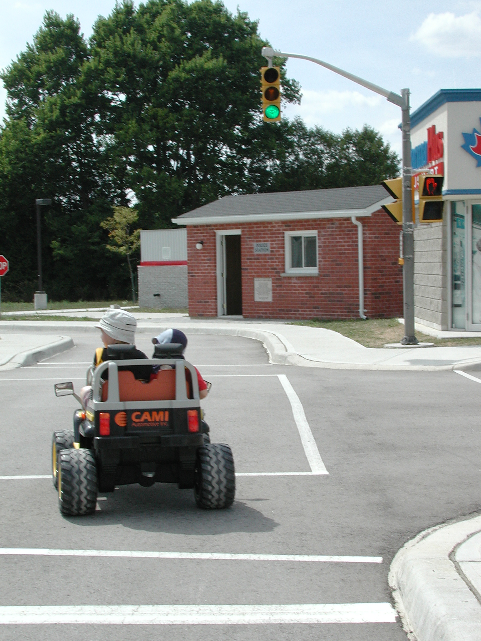 DSCN4822.JPG, 996582 bytes, 8/26/02