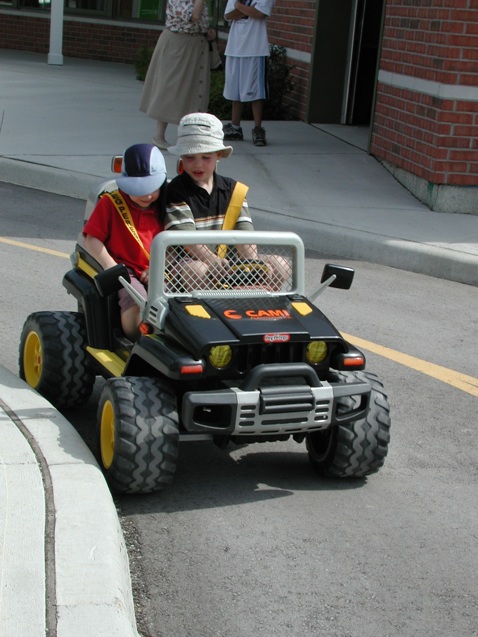 DSCN4823.JPG, 996676 bytes, 8/26/02