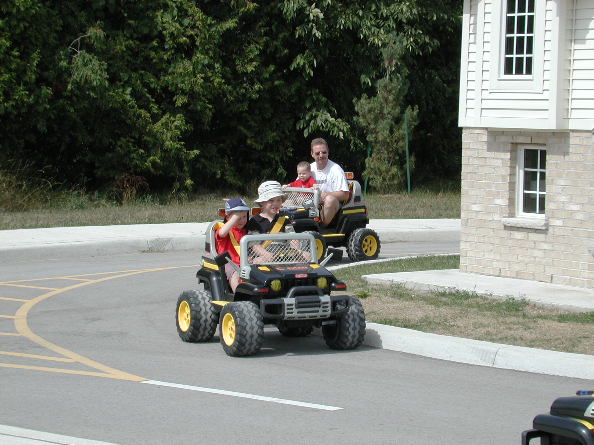 DSCN4833.JPG, 966138 bytes, 8/26/02