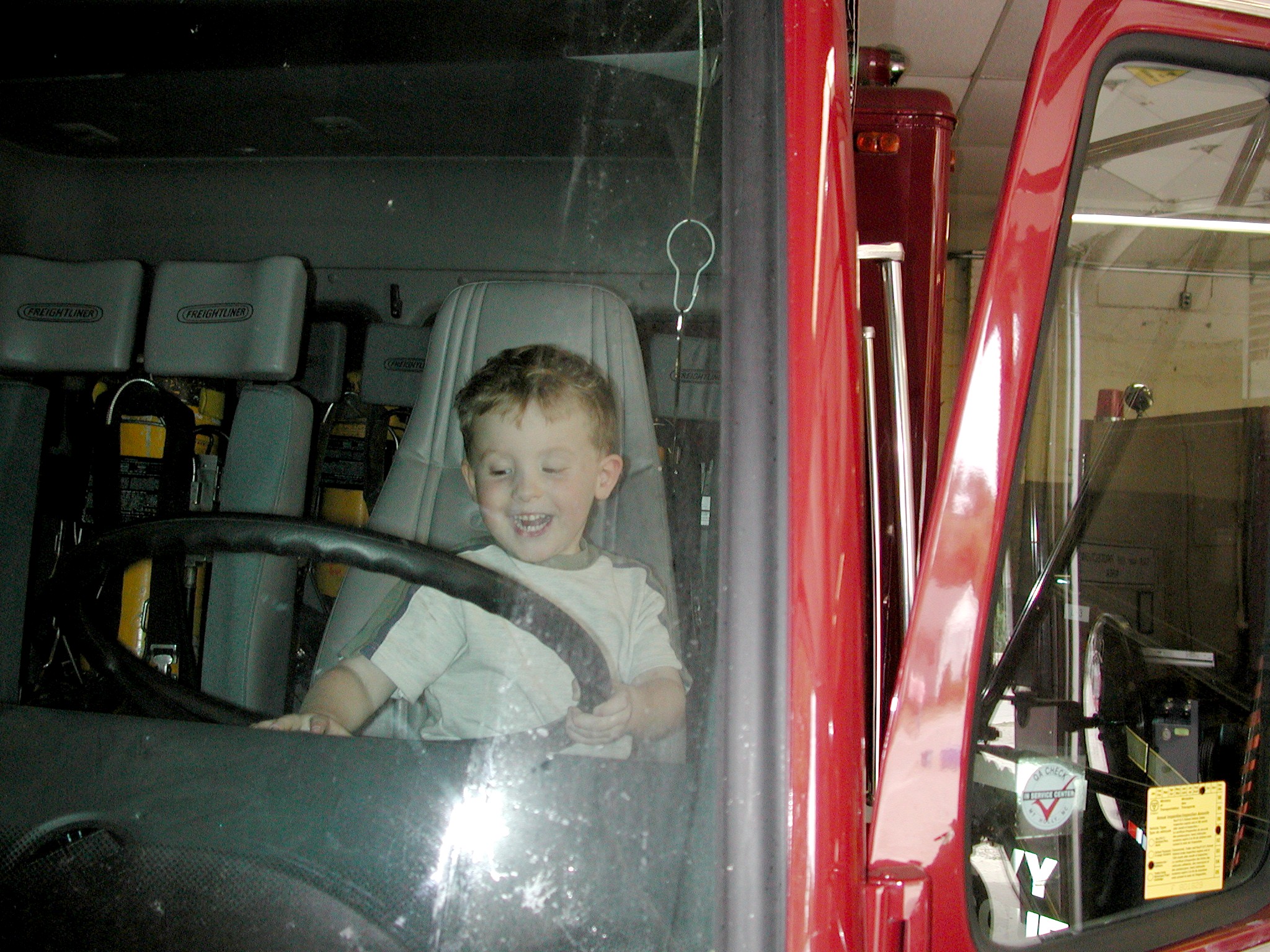 DSCN4898.JPG, 884115 bytes, 12/26/02