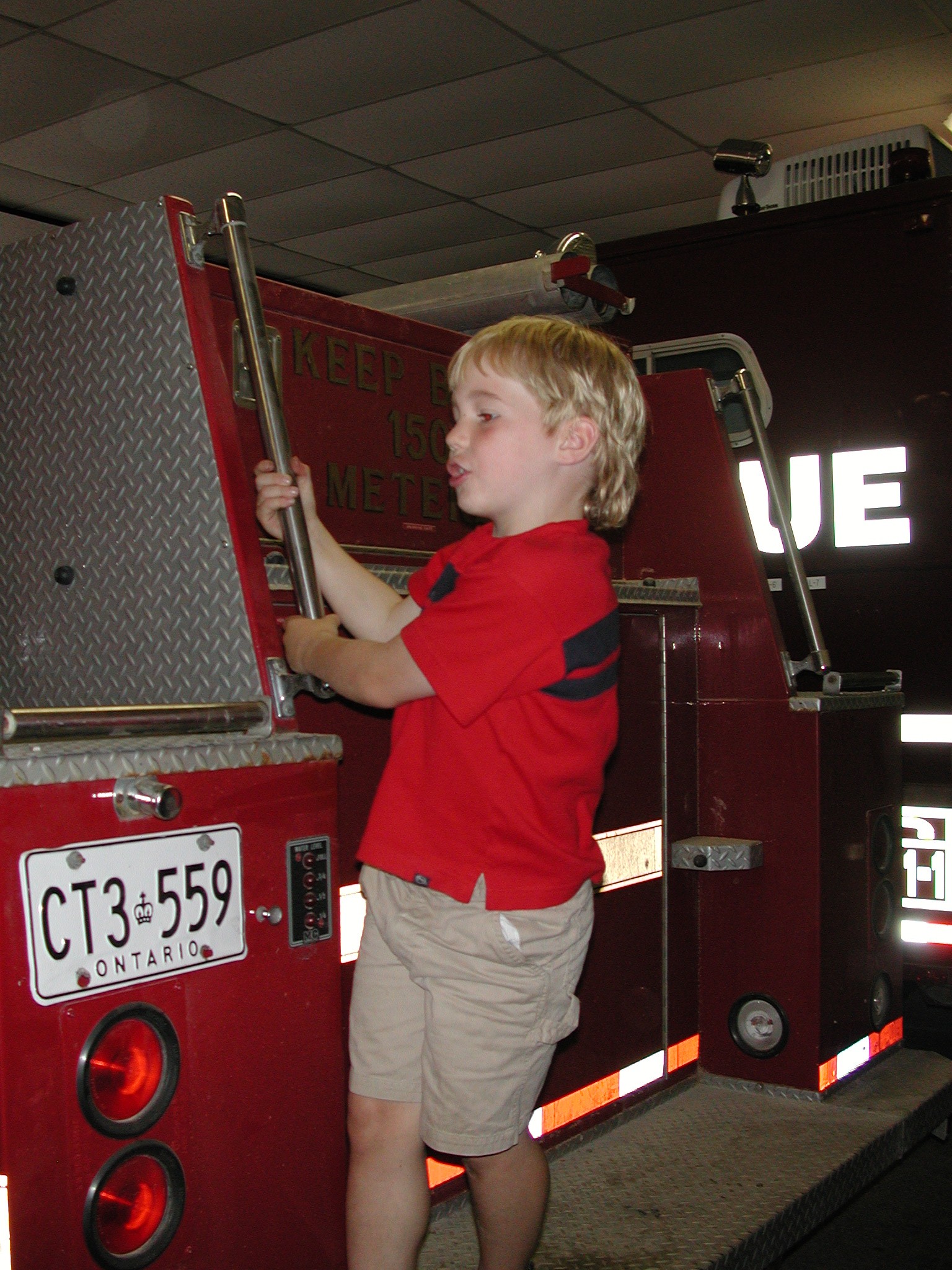 DSCN4904.JPG, 748694 bytes, 12/26/02