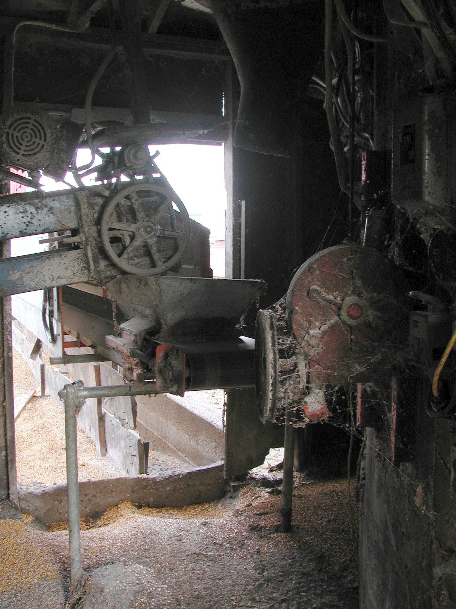 DSCN4975.JPG, 810605 bytes, 12/24/02