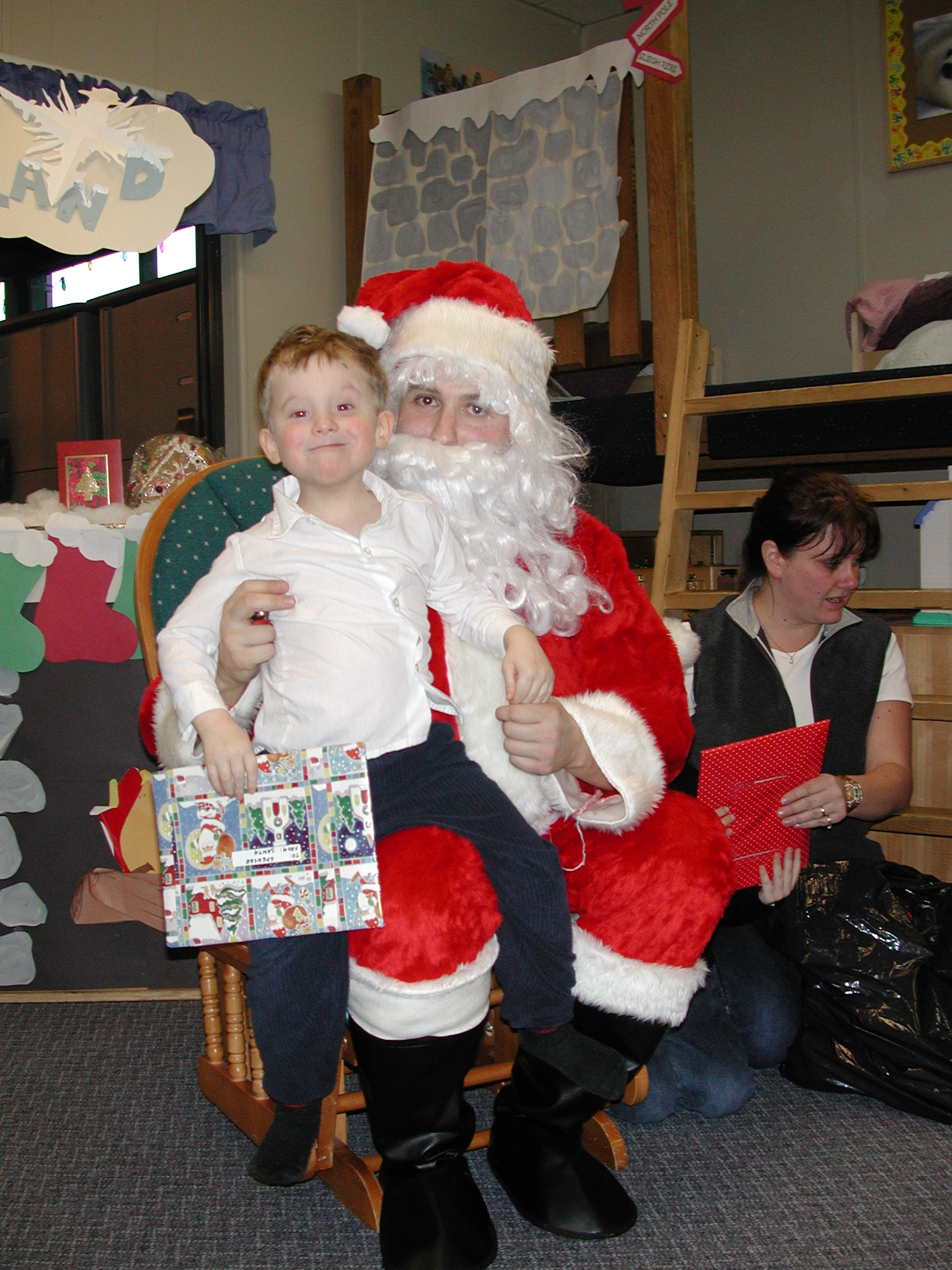 DSCN5737.JPG, 1162829 bytes, 12/20/02