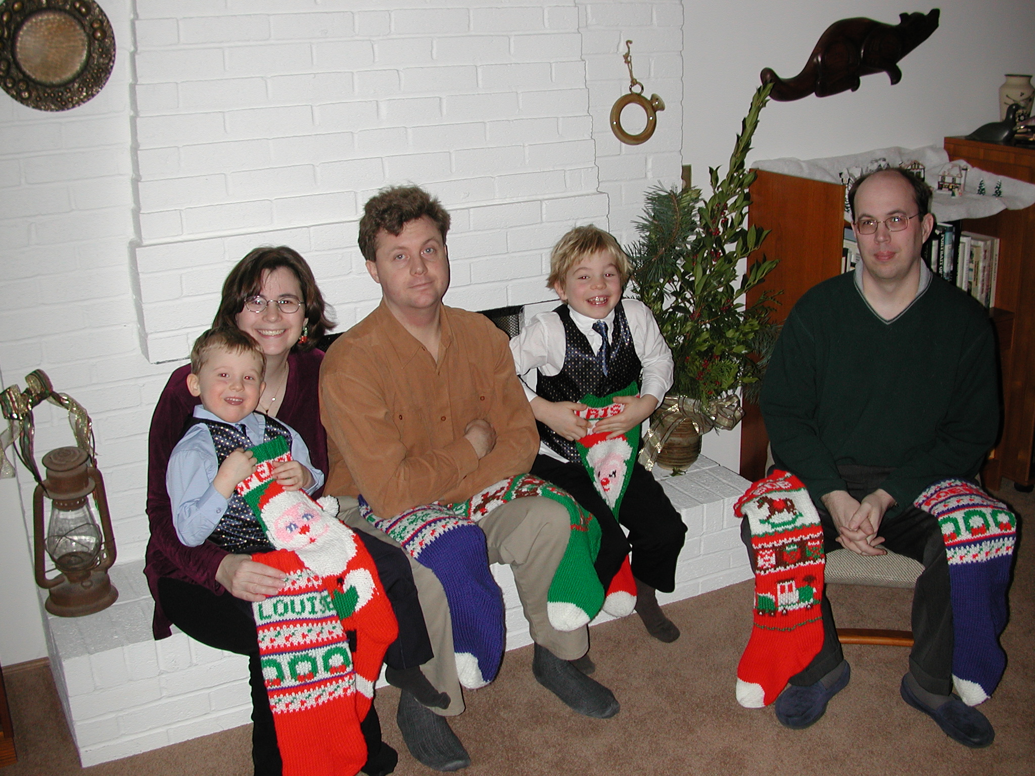 DSCN5765.JPG, 1100970 bytes, 12/24/02