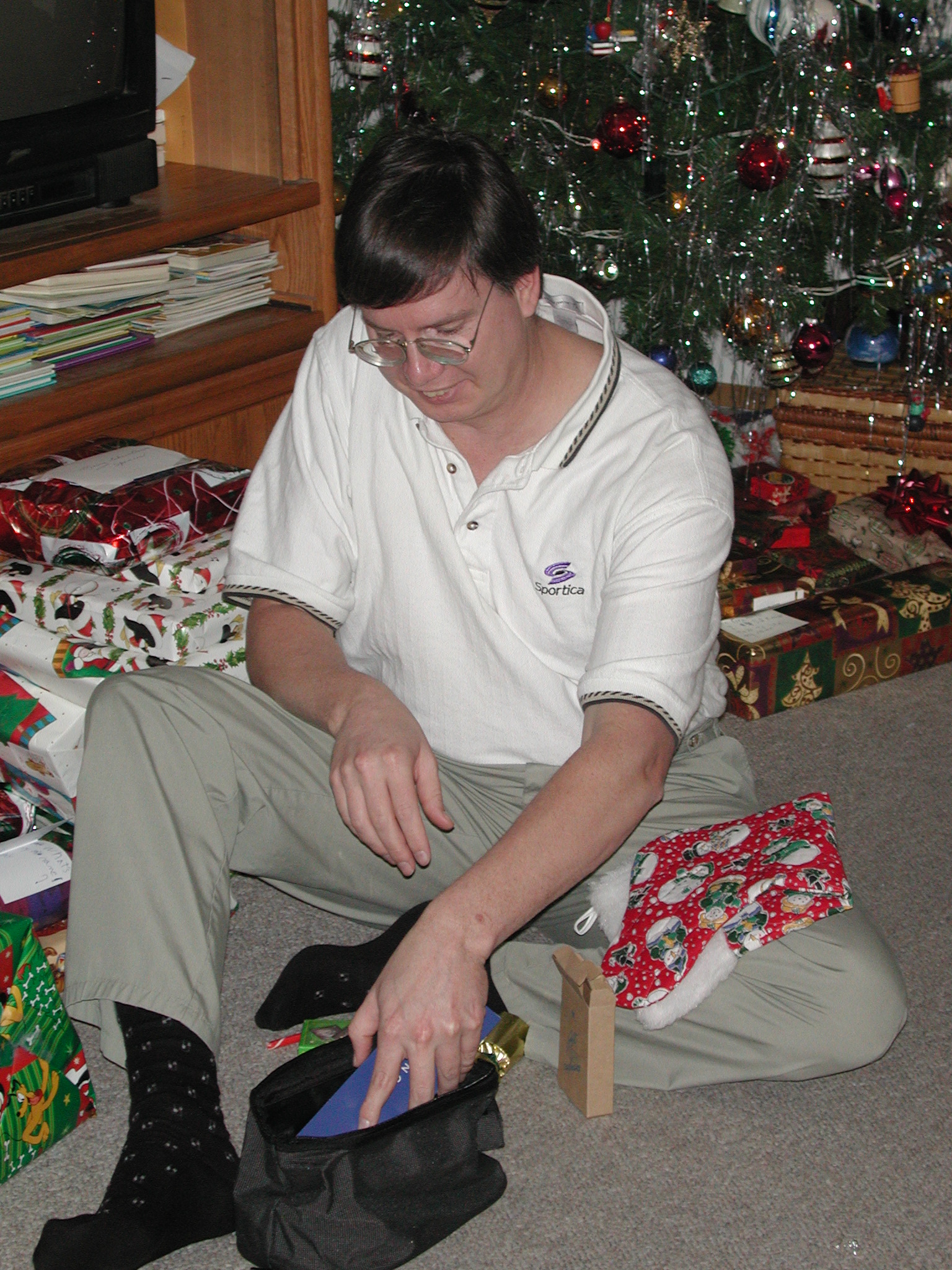 DSCN5783.JPG, 1106645 bytes, 12/24/02